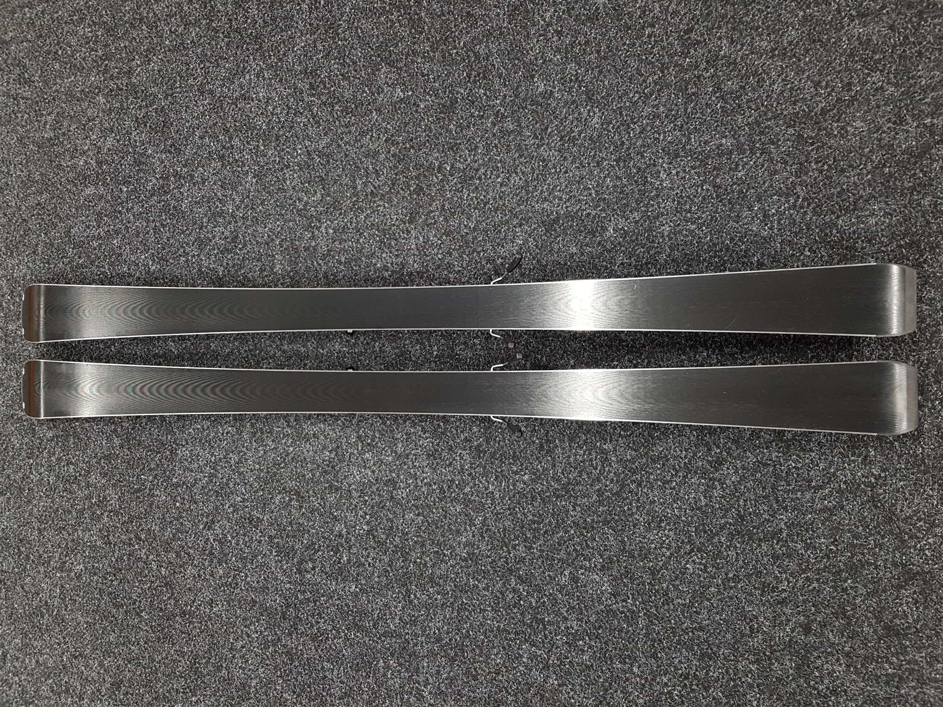 Gebrauchte Ski ELAN Element 74 + Bindungen Elan EL 10