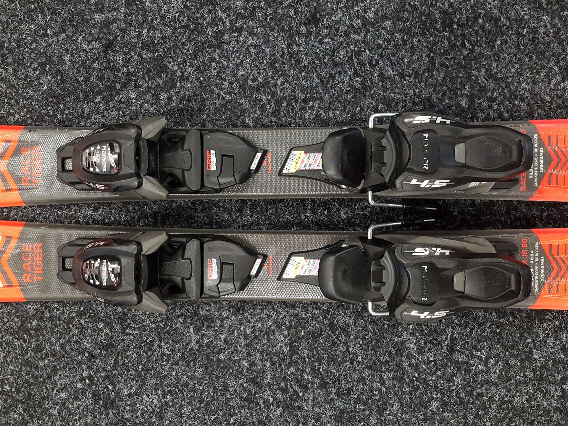 Použité dětské lyže VOLKL Racetiger JR + vázání Marker 4.5