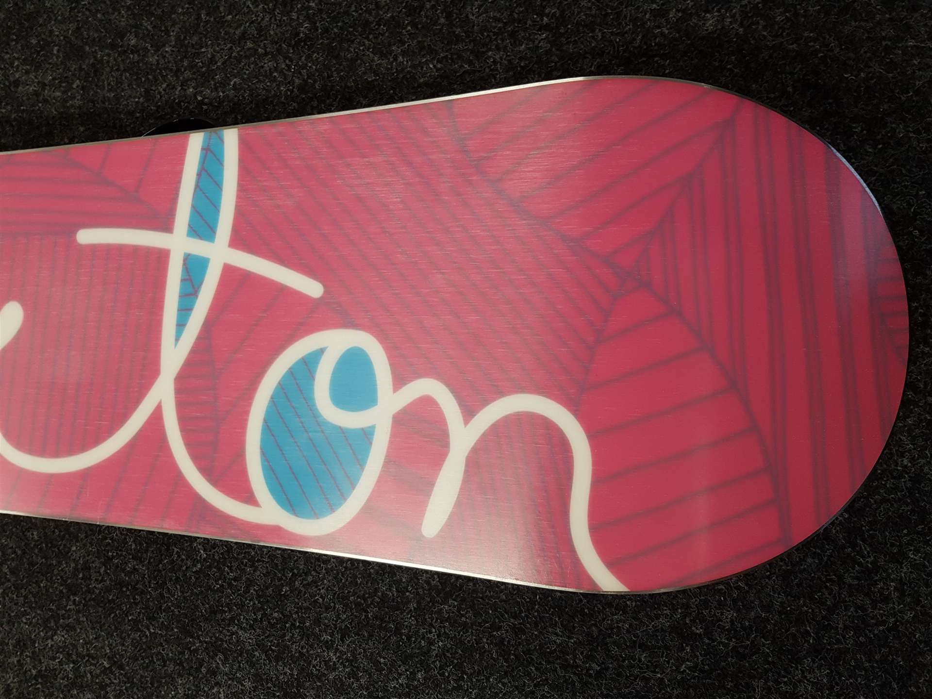 Snowboard BURTON Lux d'occasion + fixations Burton, taille S/M