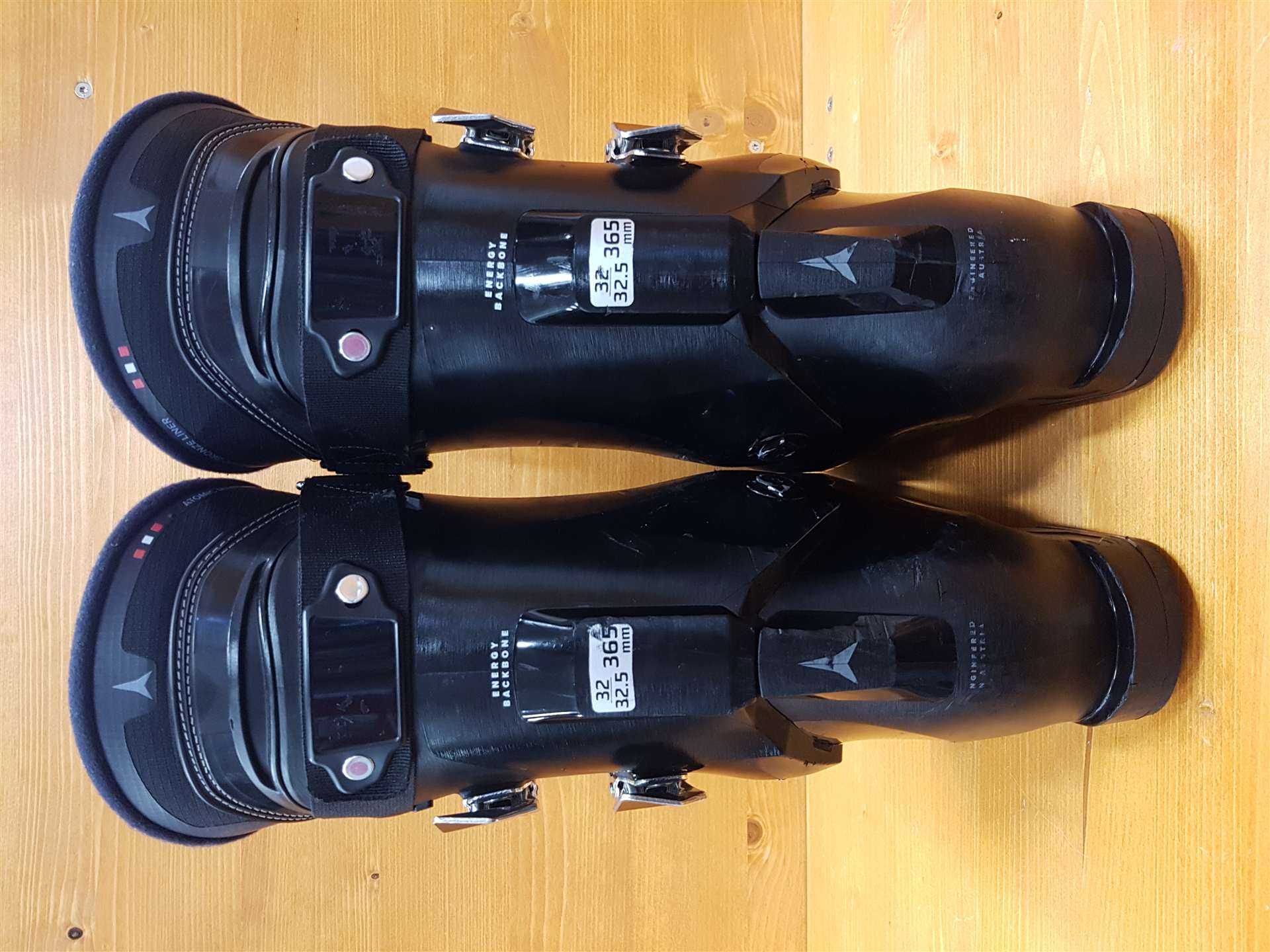 Gebrauchte ATOMIC Hawx Prime R100 Skischuhe