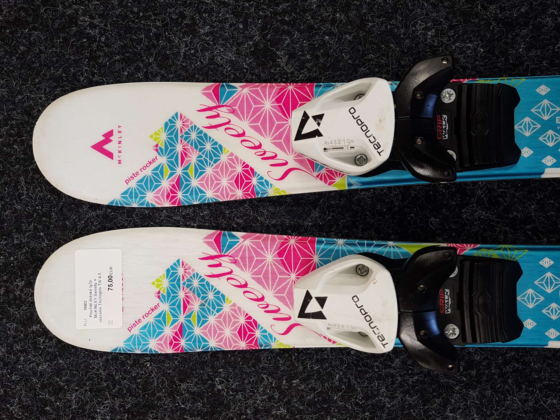 Skis enfant McKINLEY Sweety d'occasion + fixations Tecnopro TW 4.5