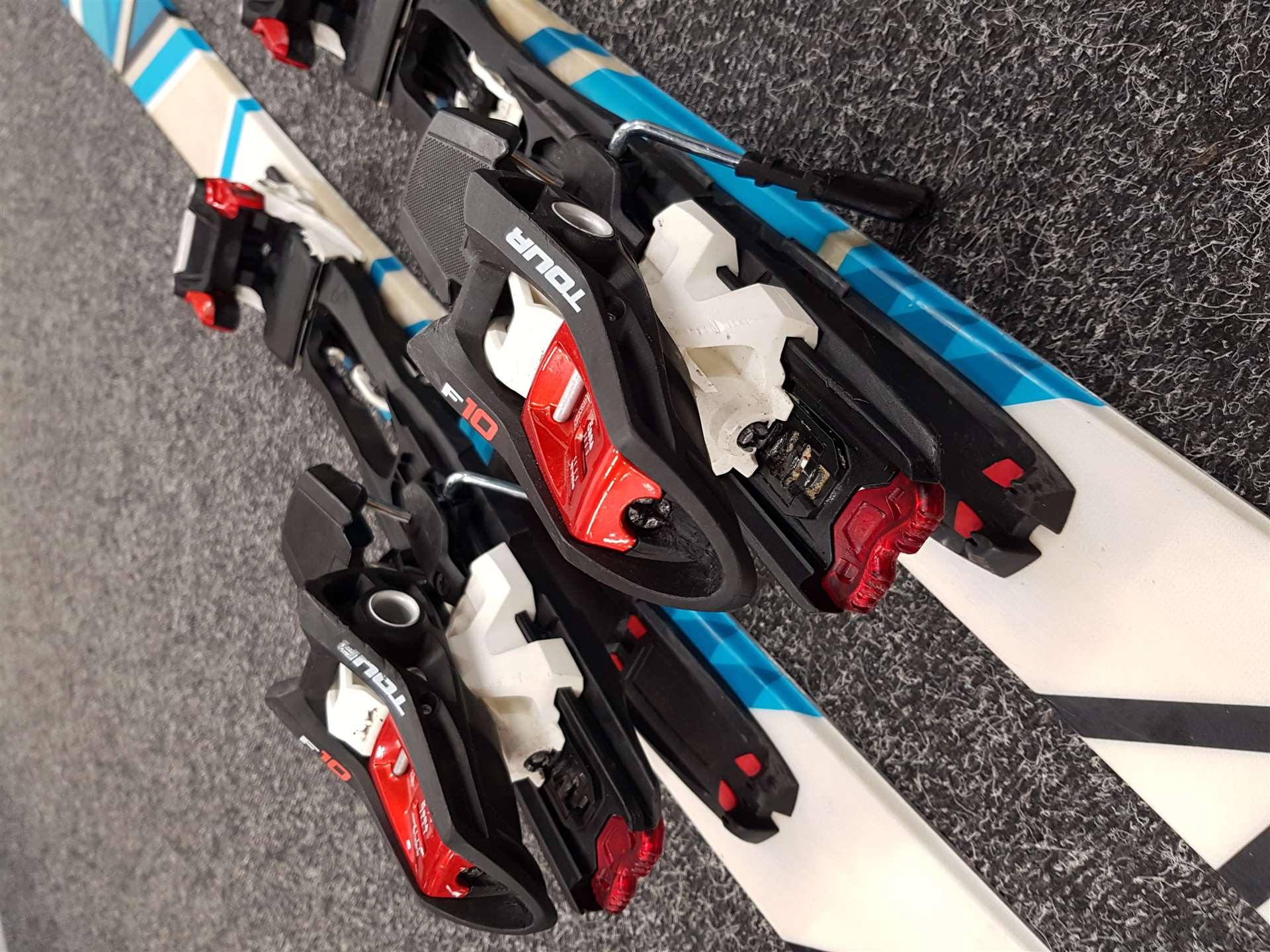 Gebrauchte Alpinski VOLKL QANIK + MARKER F10 TOUR + Gebrauchte Riemen
