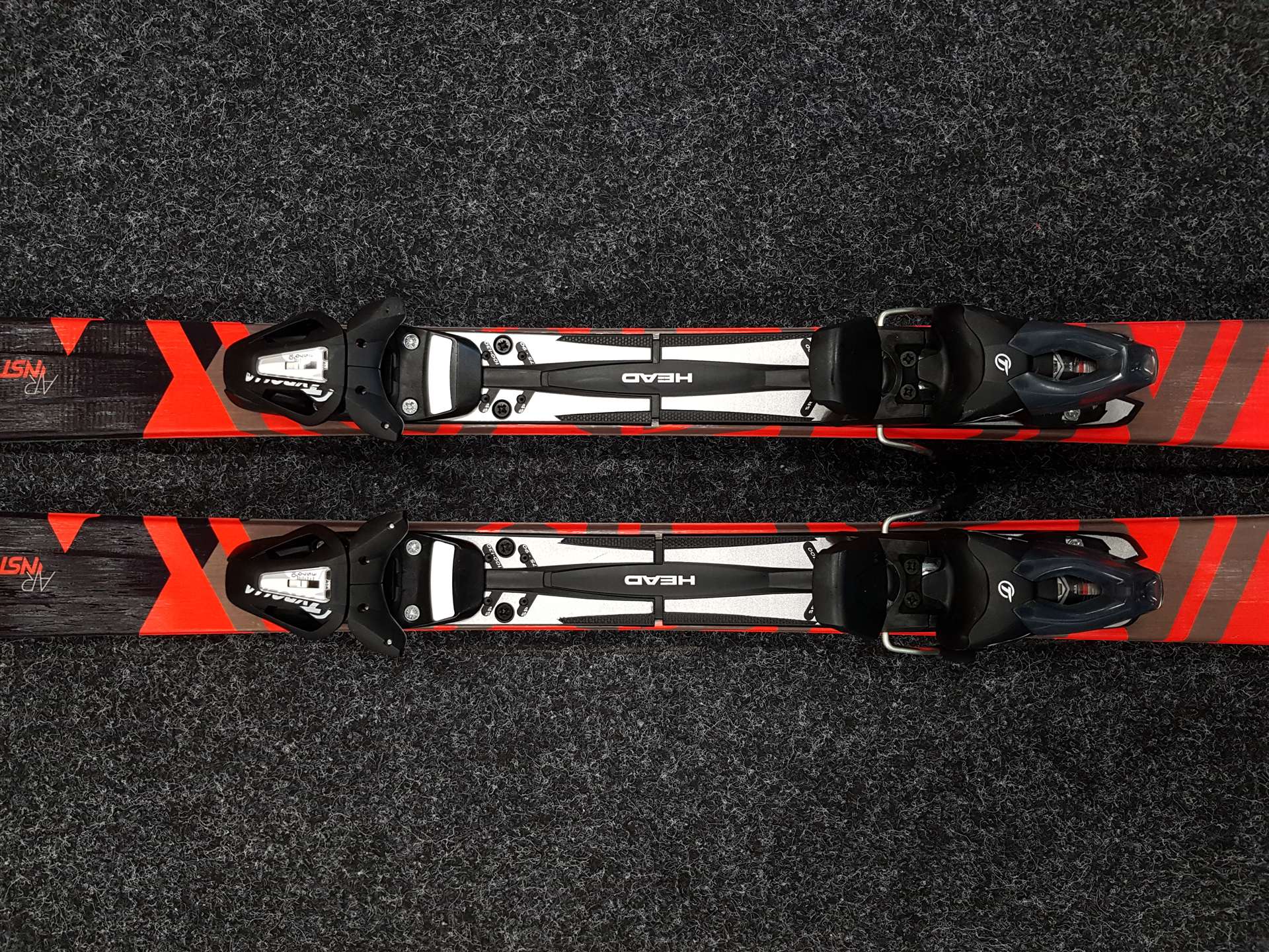 Skis HEAD AR Instinct d'occasion + fixations Tyrolia SX 10
