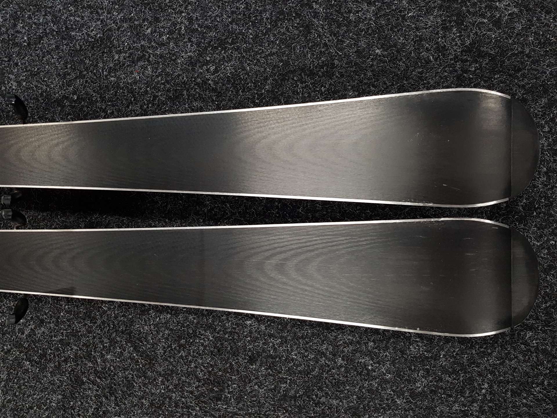 Skis HEAD AR Instinct d'occasion + fixations Tyrolia SX 10