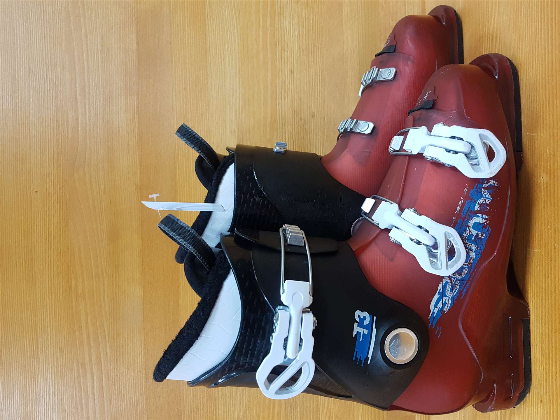 Použité lyžiarky SALOMON T3