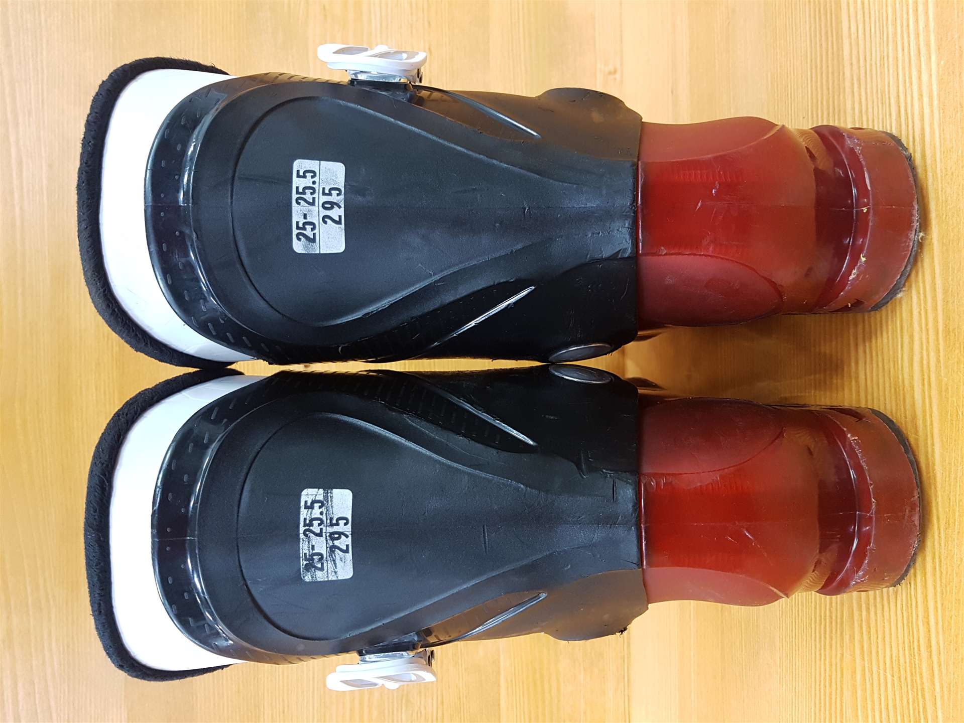 Použité lyžiarky SALOMON T3