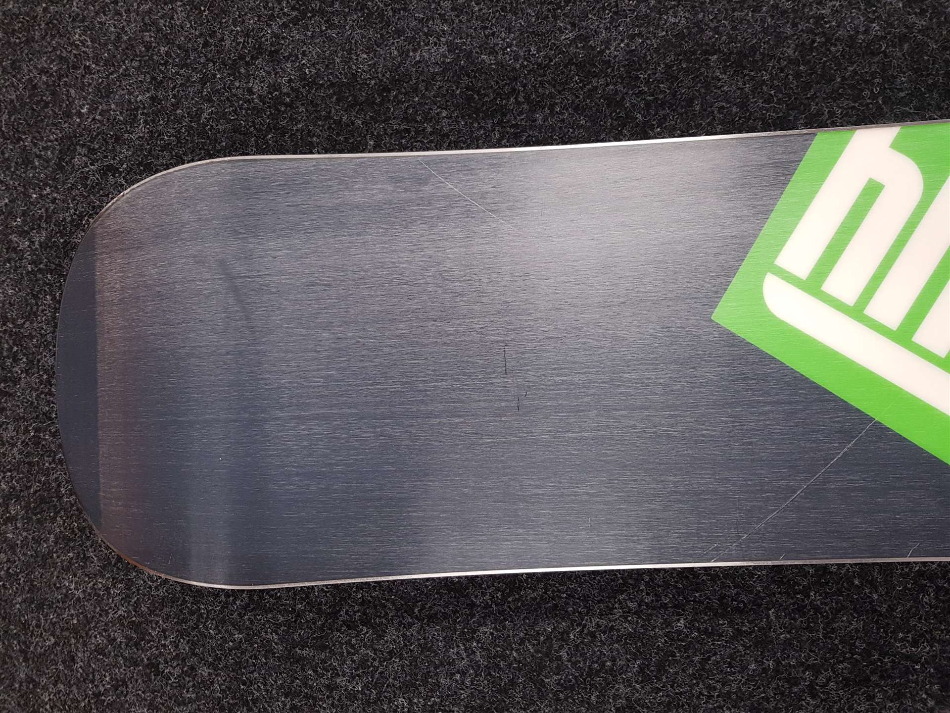 Použitý snowboard Limited4you FSZ pro + vázání Limited4you velikost L/XL