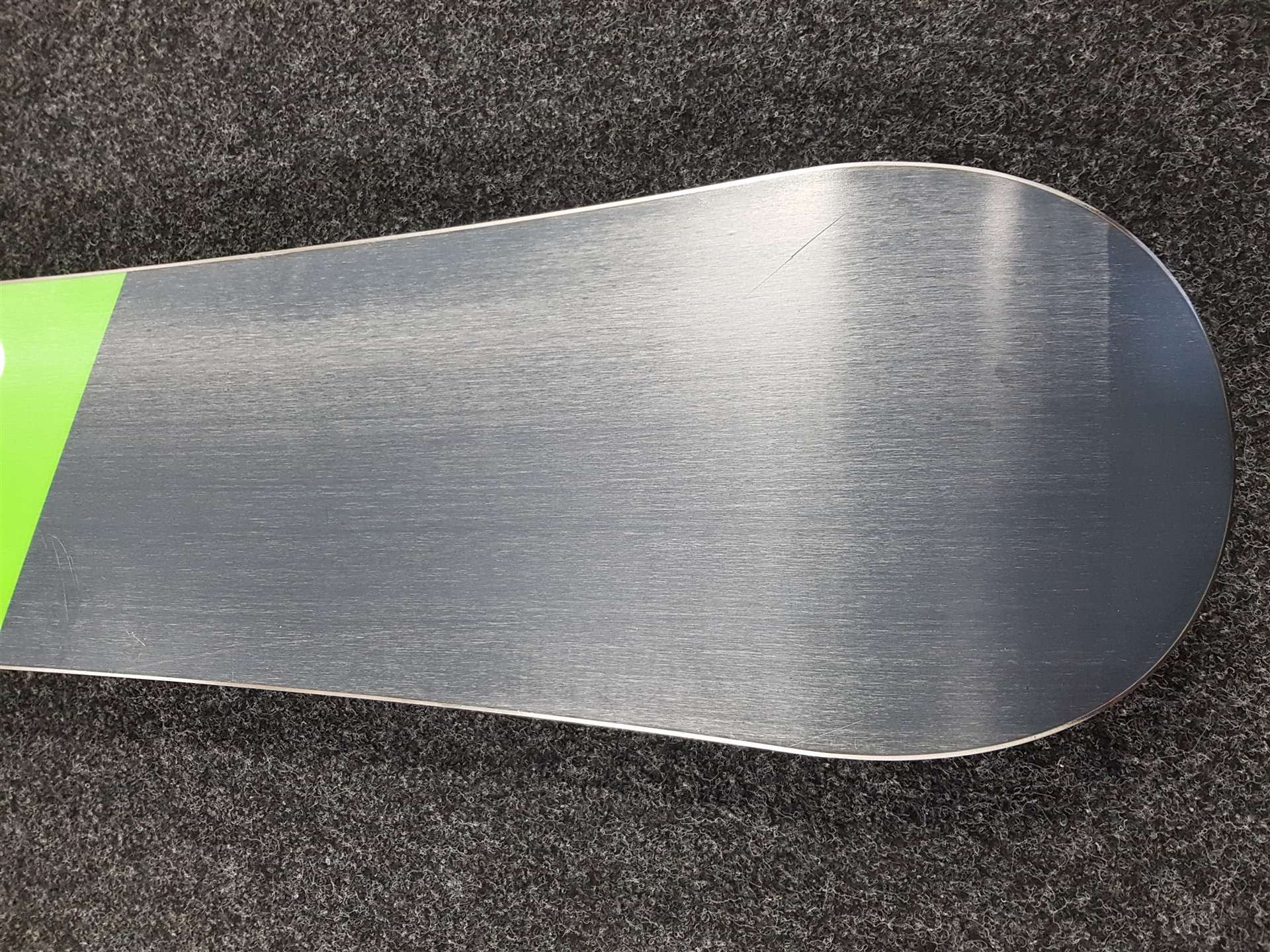 Použitý snowboard Limited4you FSZ pro + vázání Limited4you velikost L/XL