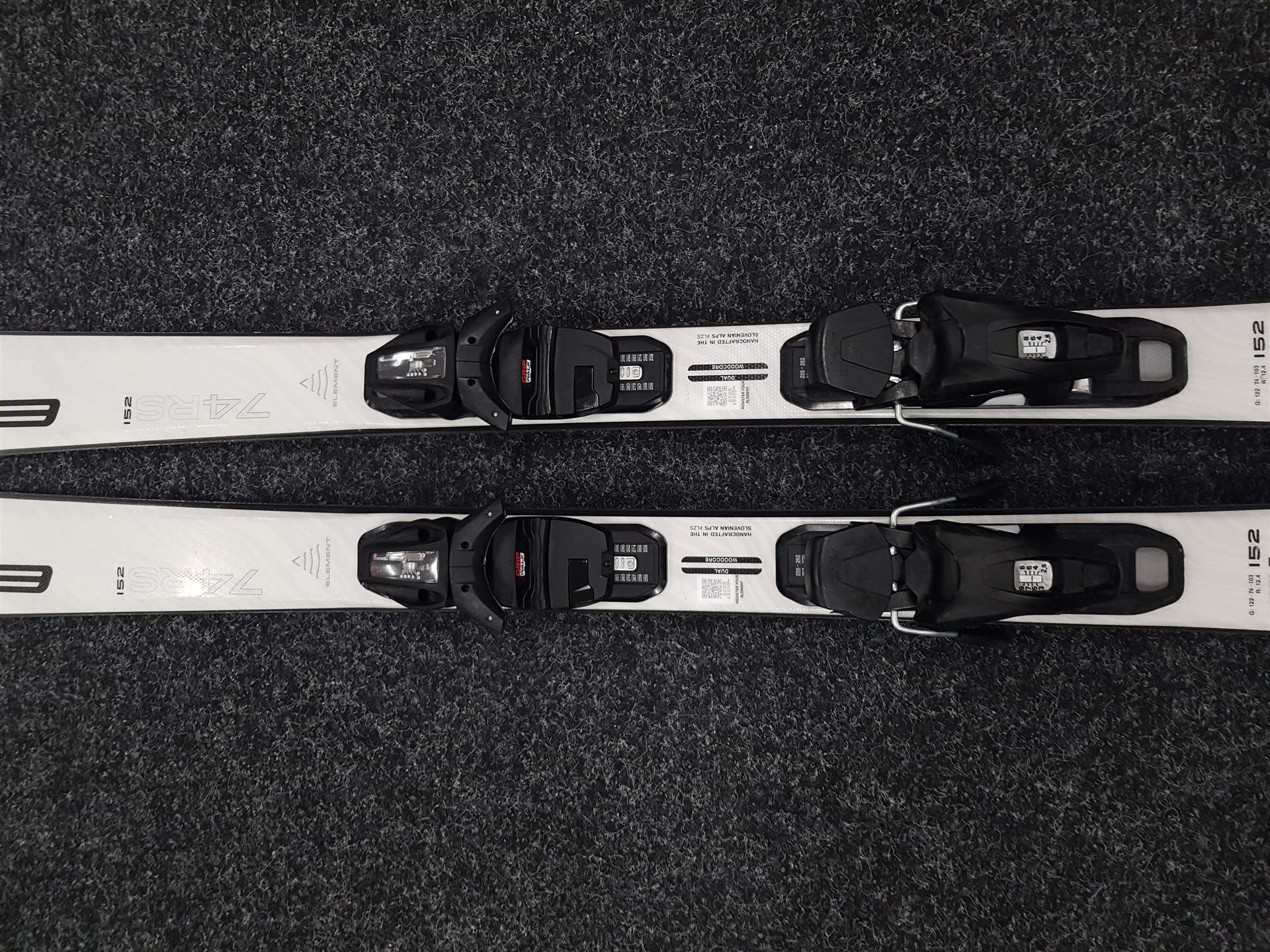 Použité lyže ELAN Element 74 RS W + vázání Elan 9