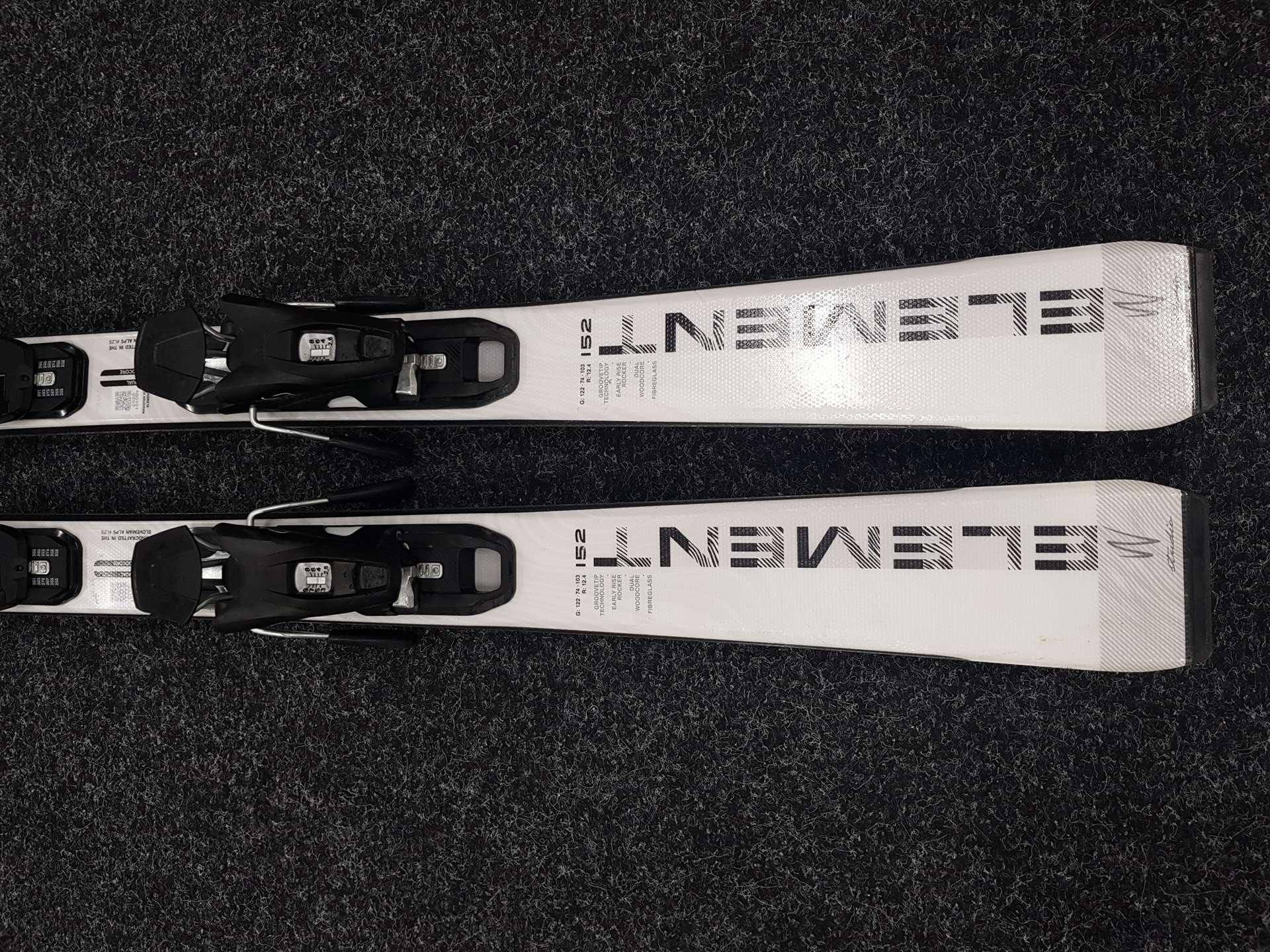 Použité lyže ELAN Element 74 RS W + vázání Elan 9