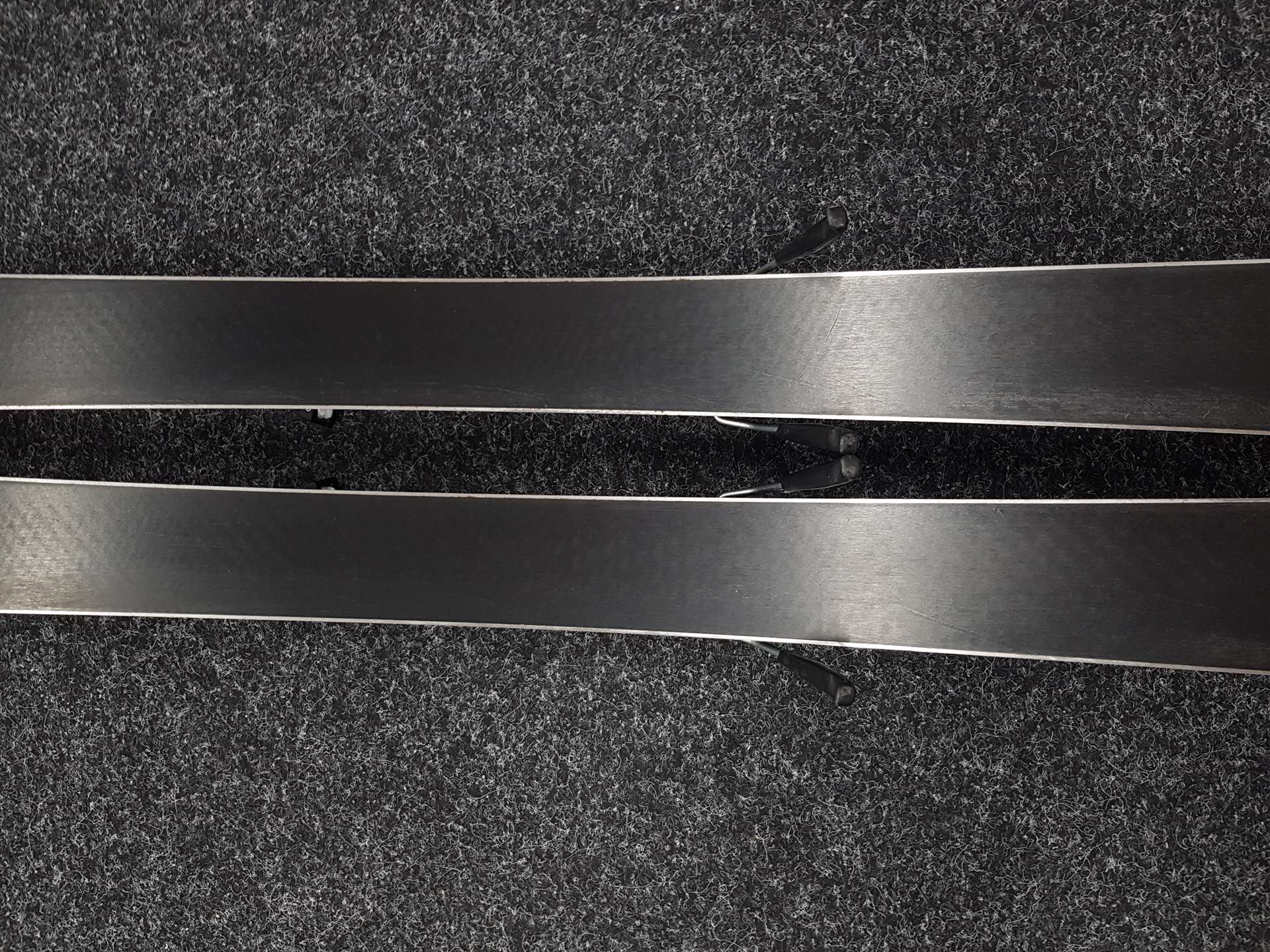 Použité lyže ELAN Element 74 RS W + vázání Elan 9