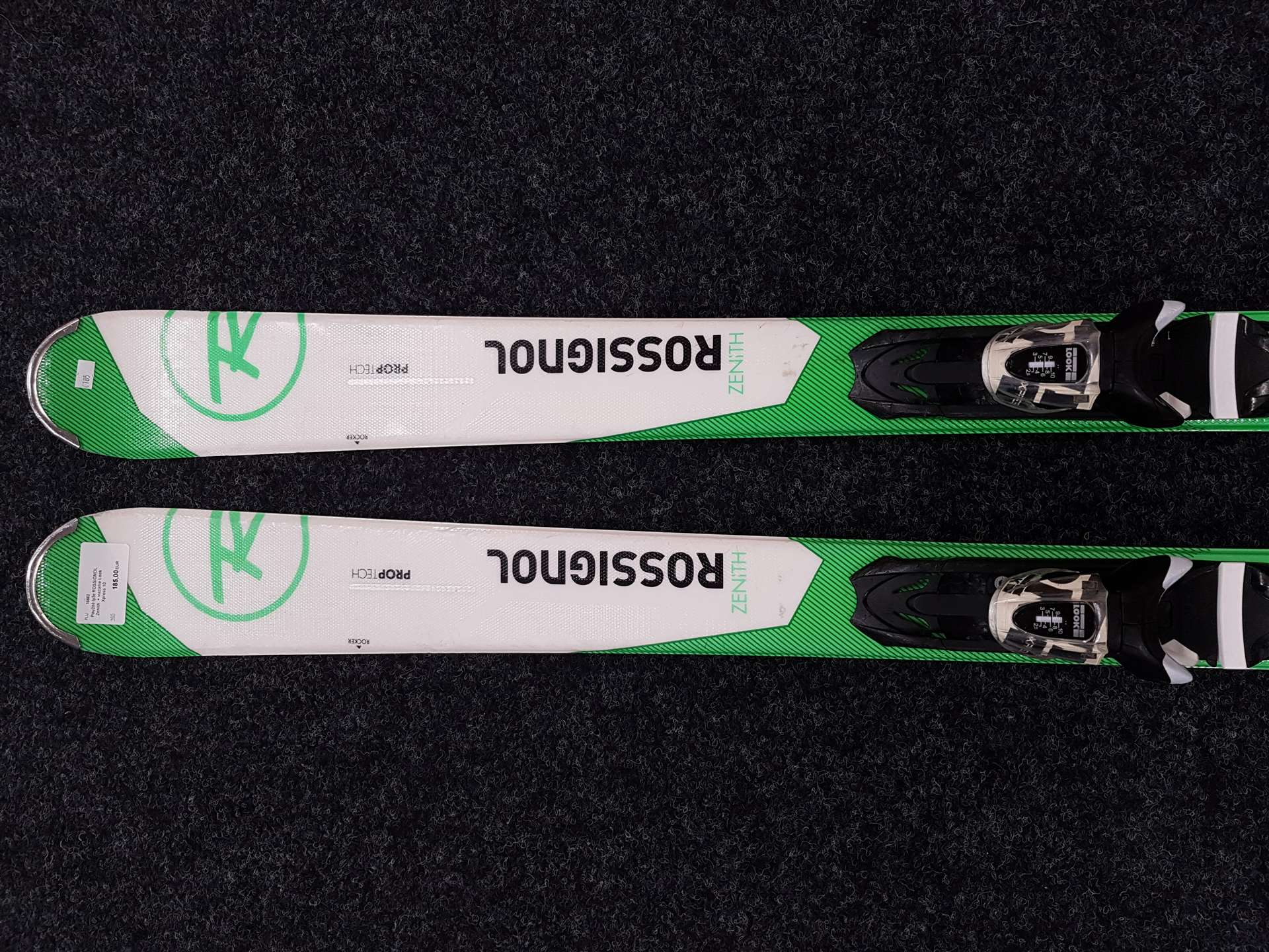 Použité lyže ROSSIGNOL Zenith + vázání Look Xpress 10