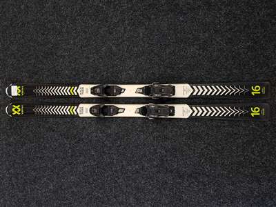 Schiuri VOLKL Racetiger JR folosite + legături Marker 7.0