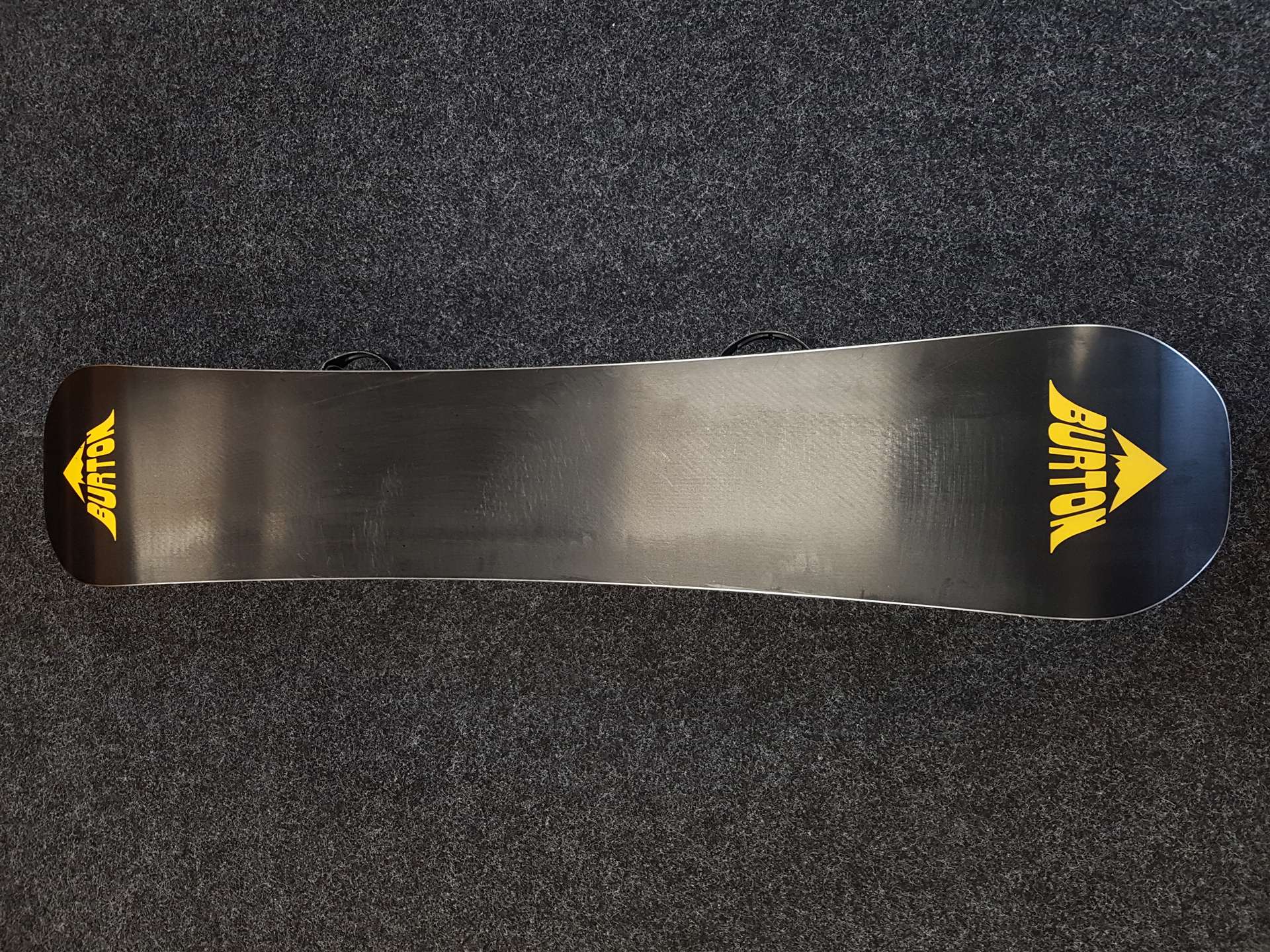 Použitý snowboard BURTON Radius 165W + viazanie Burton veľkosť L
