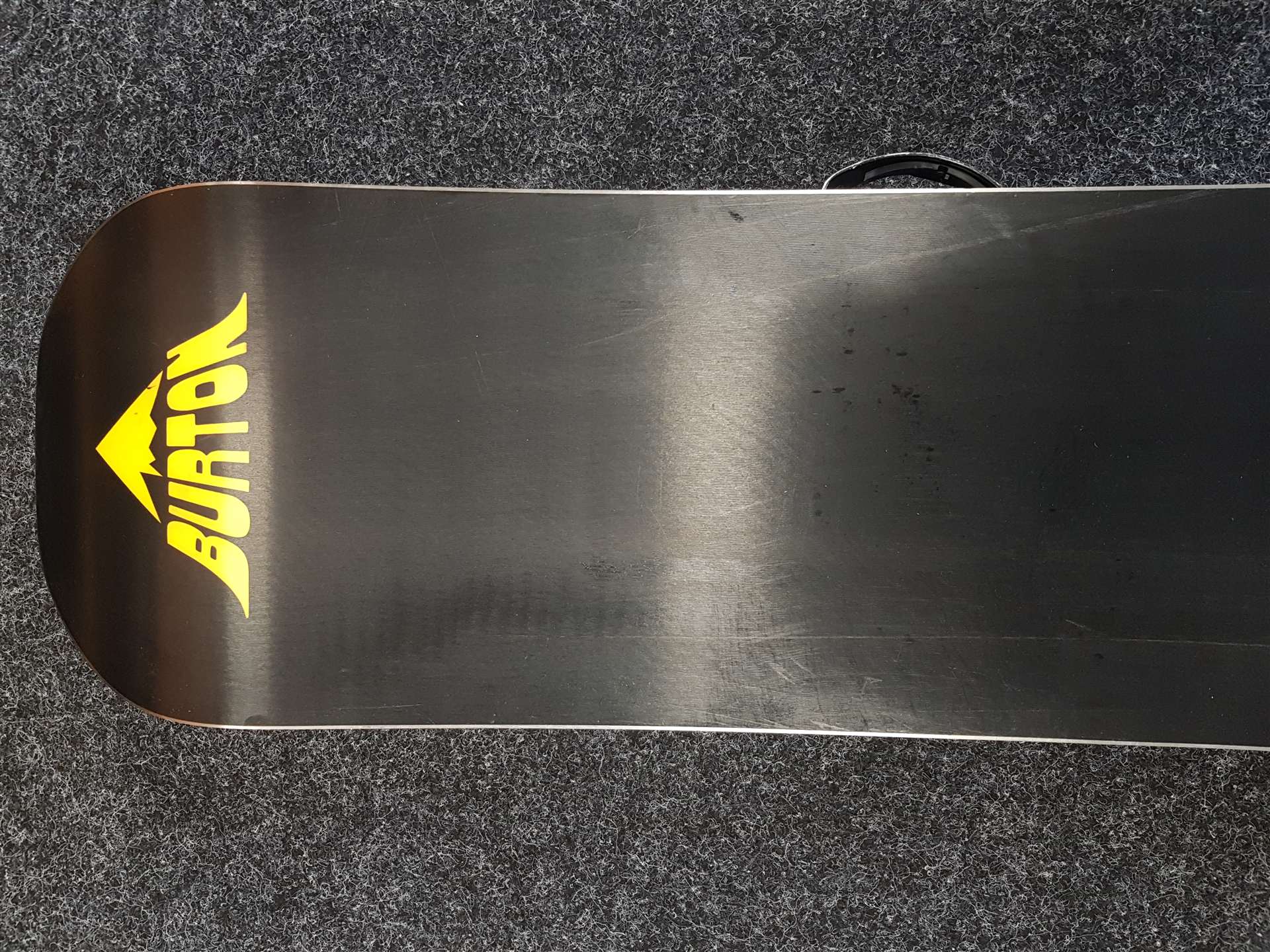 Použitý snowboard BURTON Radius 165W + viazanie Burton veľkosť L
