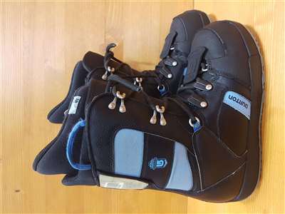 Scarponi da snowboard BURTON Progression usati
