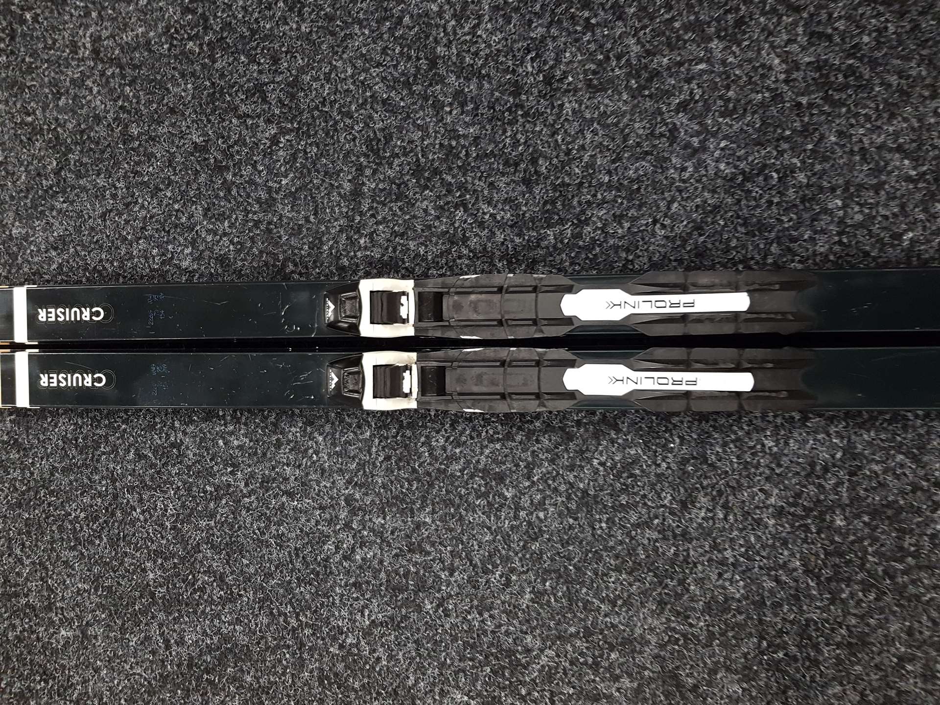 Gebrauchte McKinley Cruiser Langlaufski + NNN Prolink Bindungen