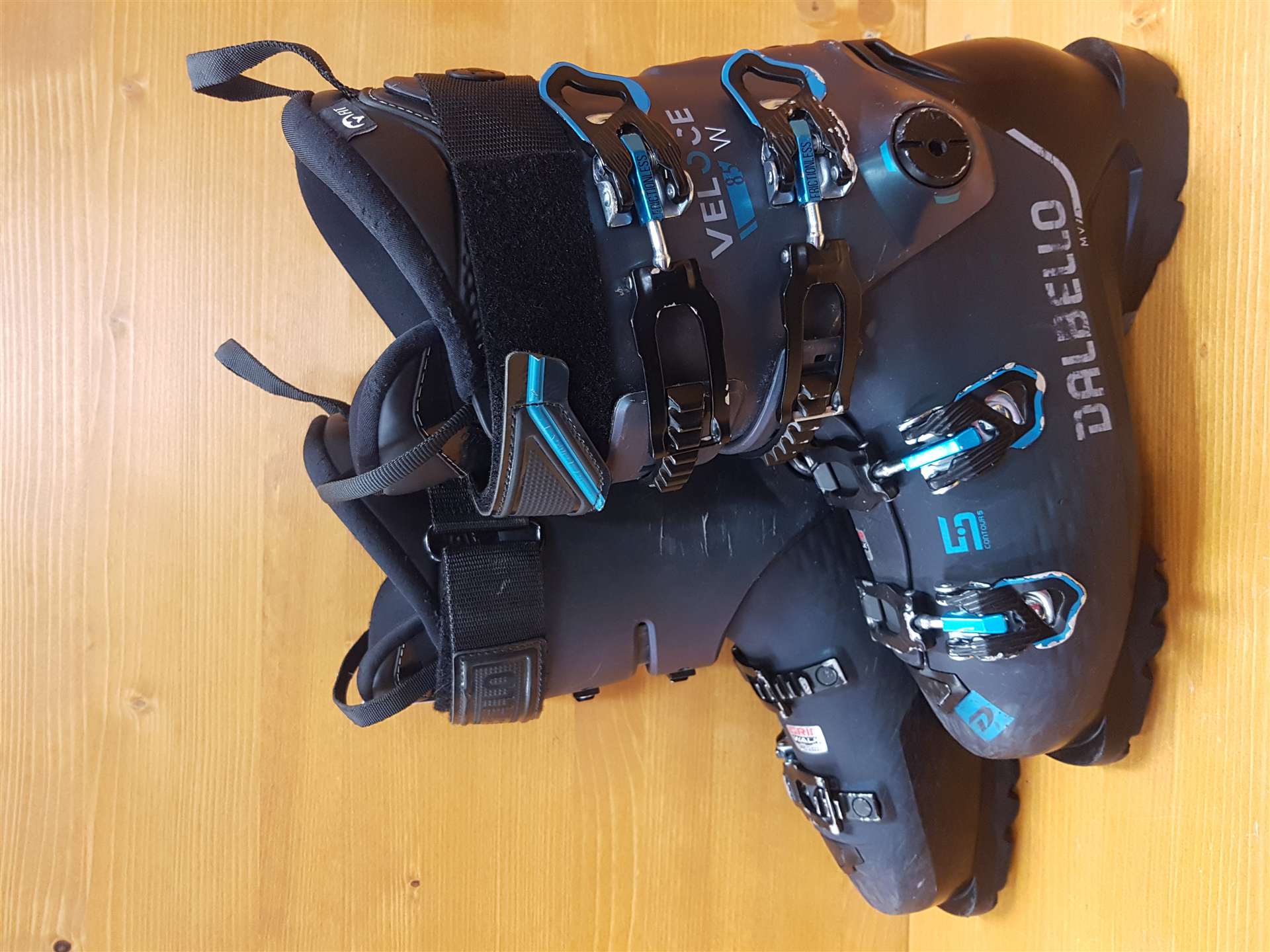 Použité lyžiarky DALBELLO Veloce 85 W