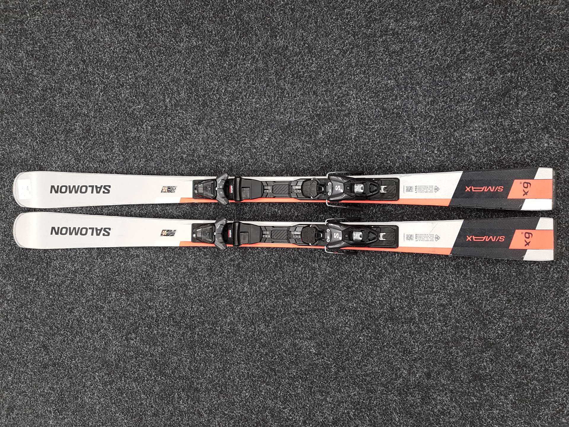 Gebrauchte Skier SALOMON S/MAX X9 Ti + Salomon M11 Bindungen