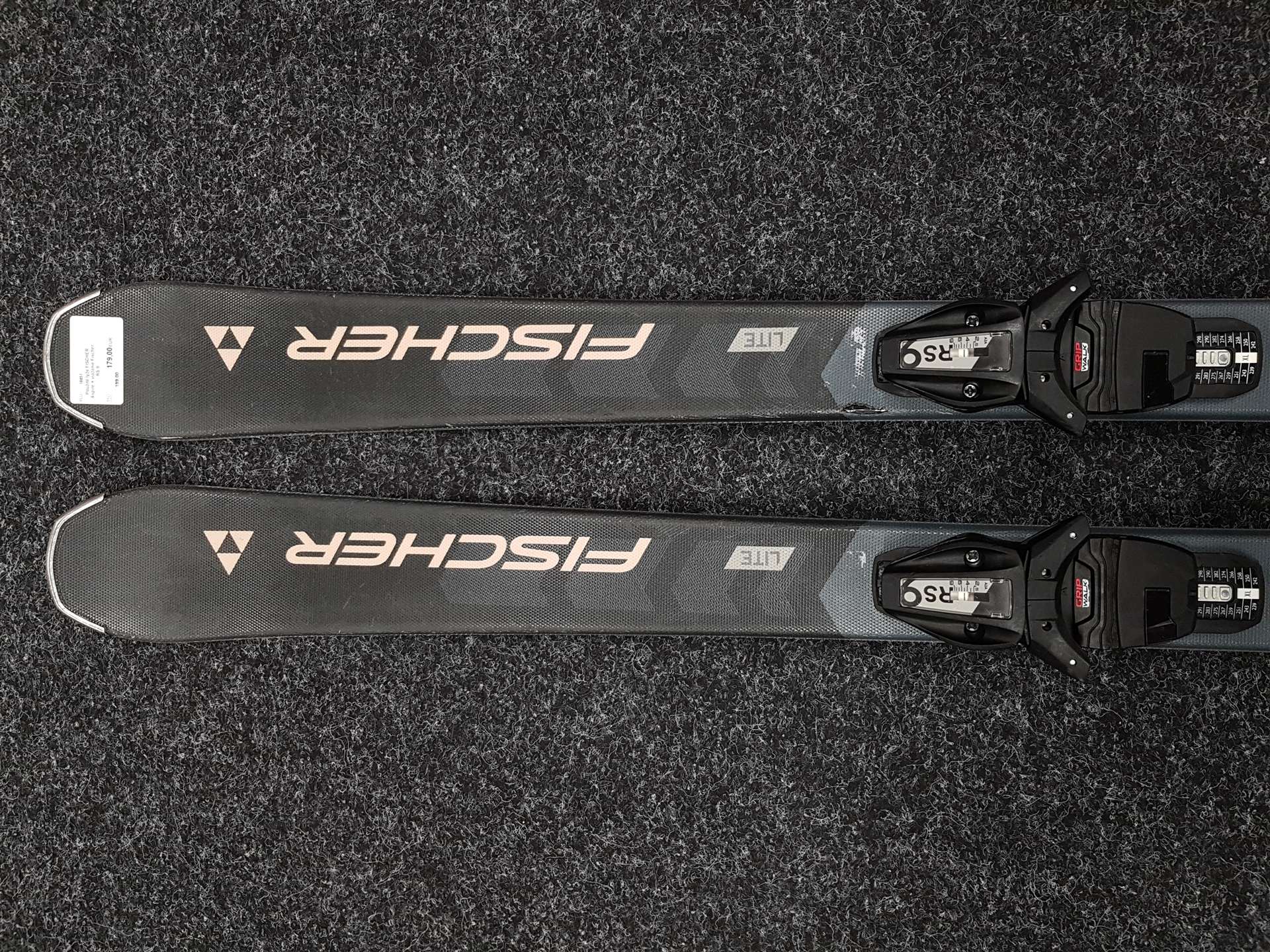 Skis FISCHER Aspire d'occasion + fixations Fischer RS 9