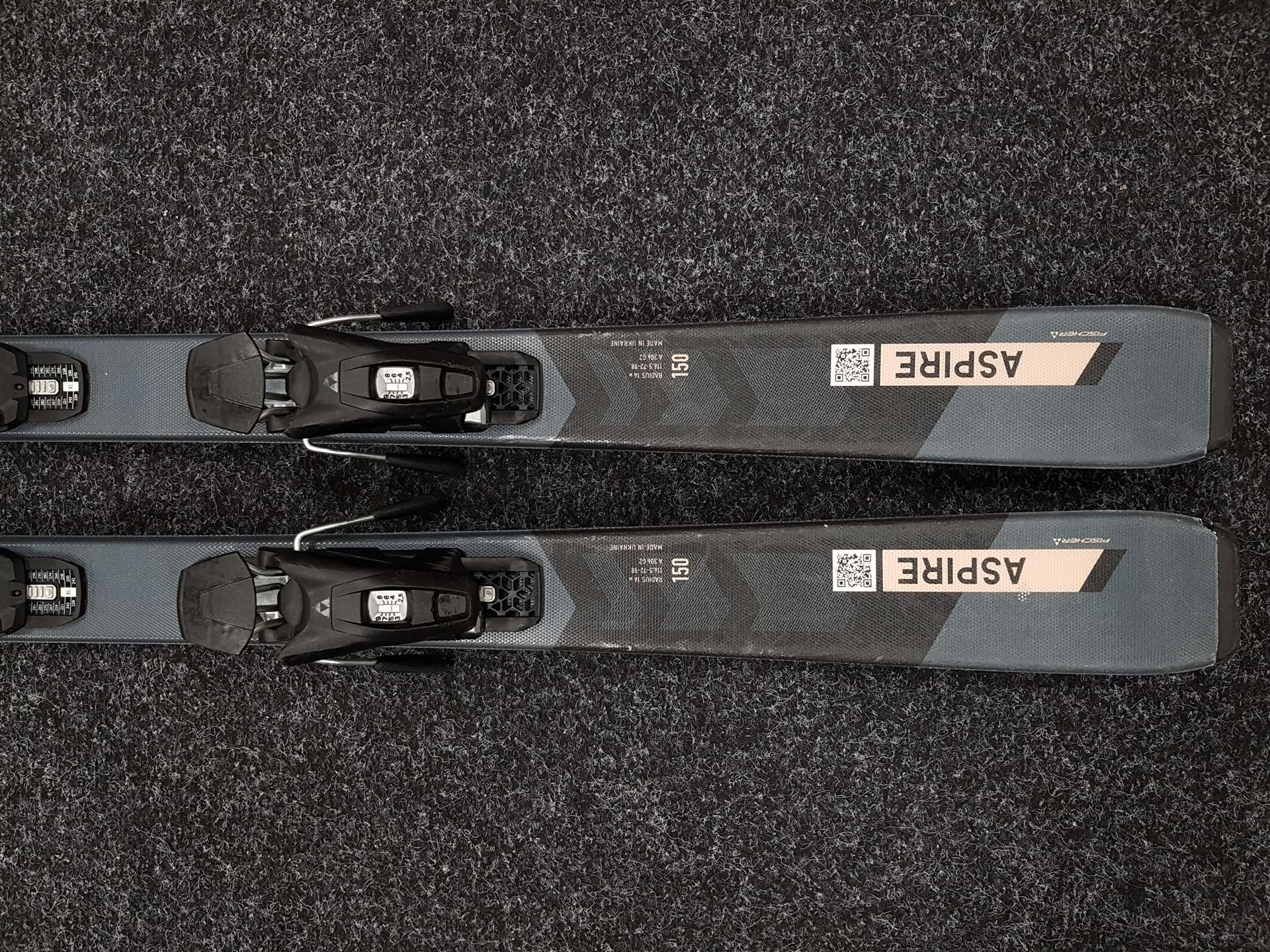 Skis FISCHER Aspire d'occasion + fixations Fischer RS 9