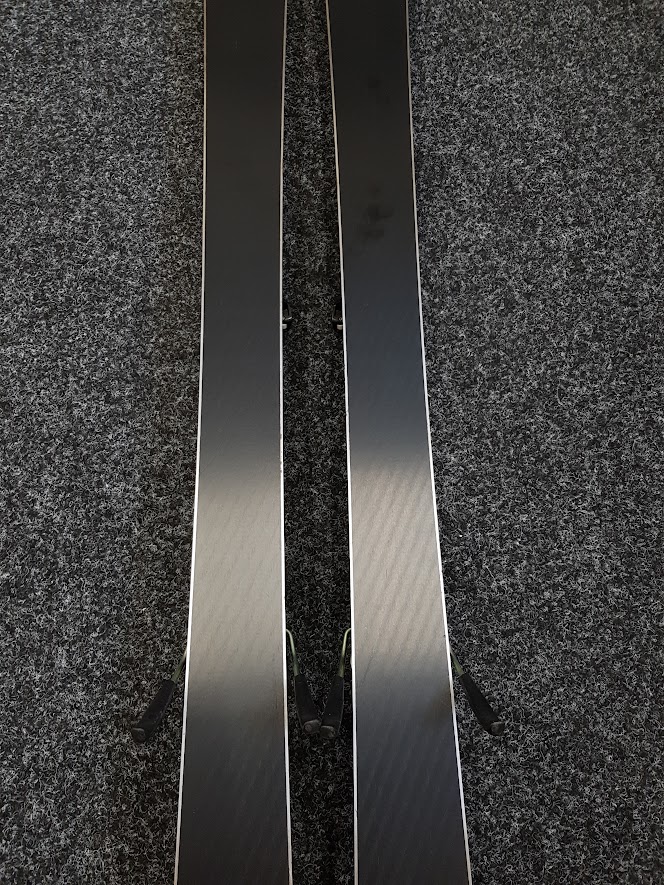 Gebrauchte HEAD Supershape Team Ski + JRS 7.5 CA Bindungen