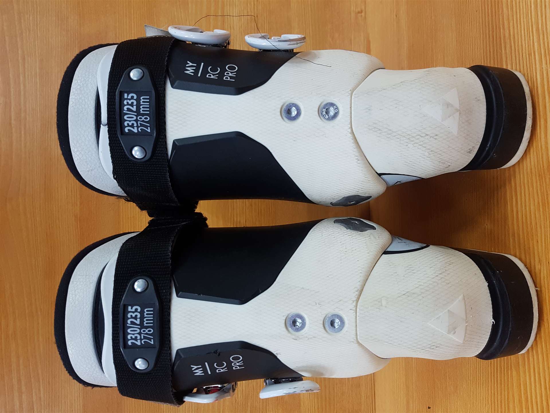 Použité lyžiarky FISCHER RC PRO