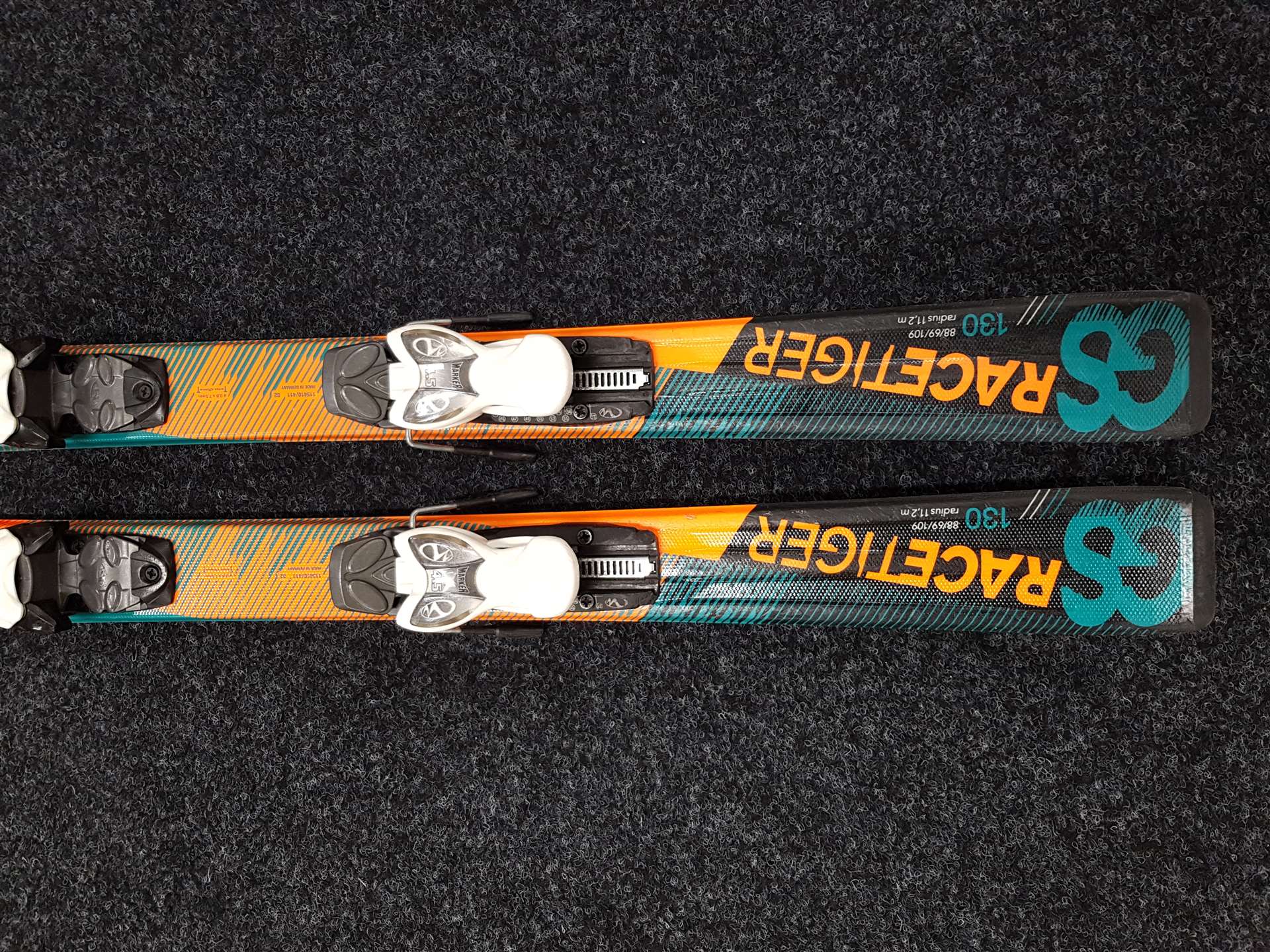 Esquís VOLKL Racetiger GS usados + fijaciones Marker 4.5