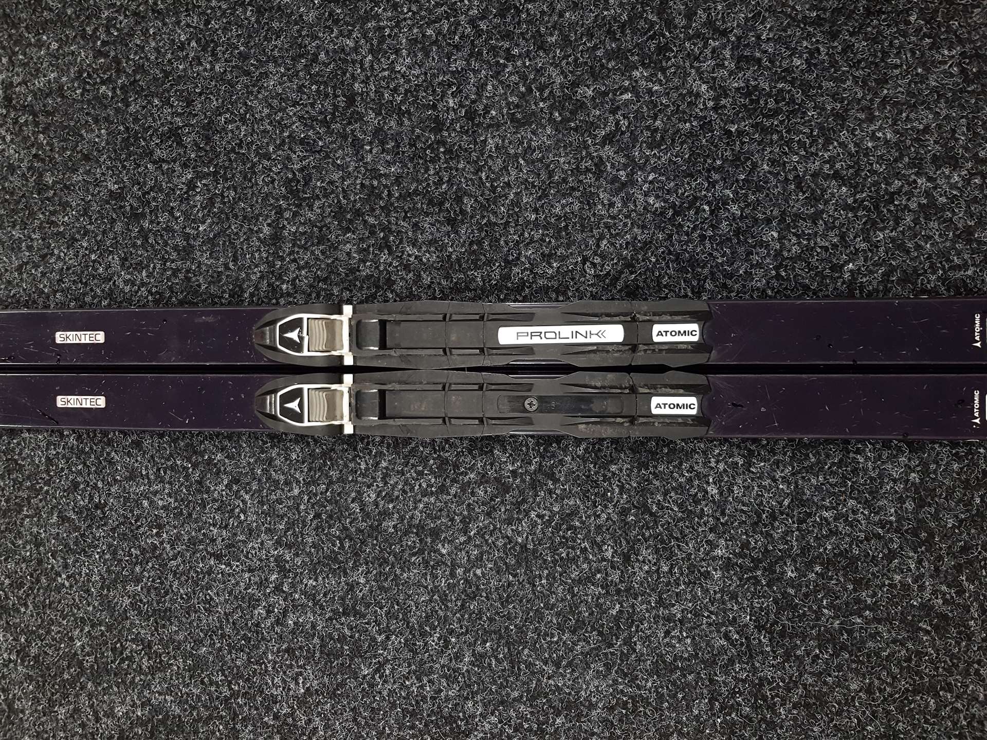 Gebrauchte Atomic C2 Pro JR Langlaufski + NNN Prolink Bindungen