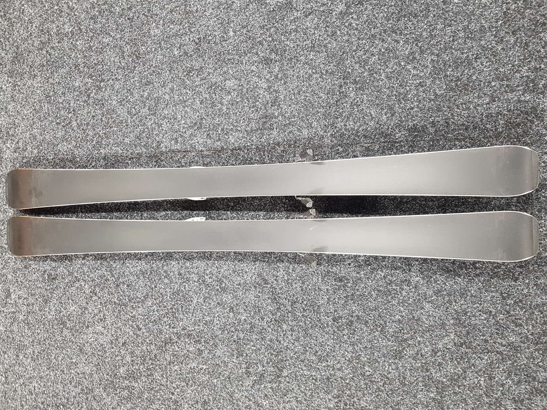 Skis enfant ATOMIC Vantage Junior d'occasion + fixations Atomic Ezytrack 7