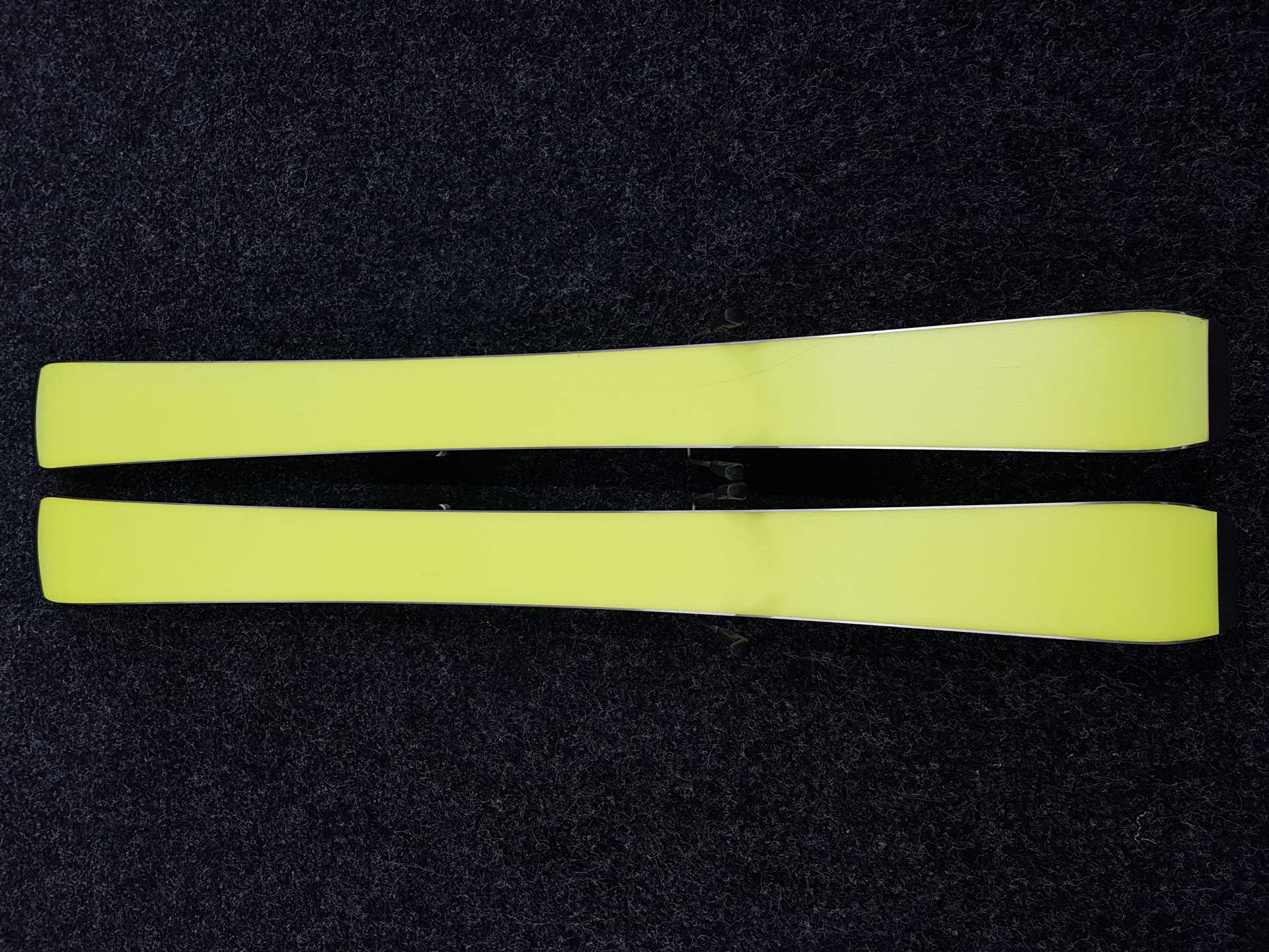 Sci usati per bambini FISCHER RC4 The Curv + attacchi Fischer FJ AC 4.5