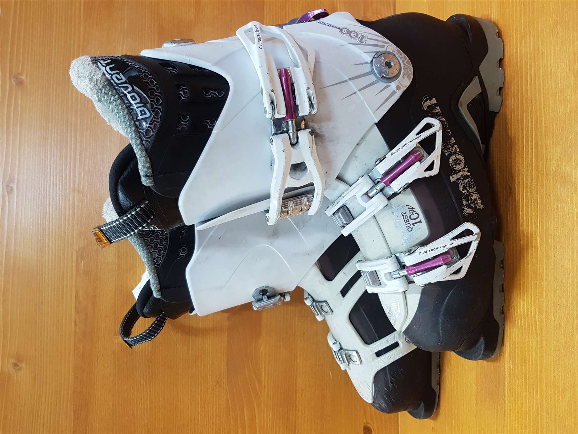 Gebrauchte Skischuhe SALOMON Quest 10 W