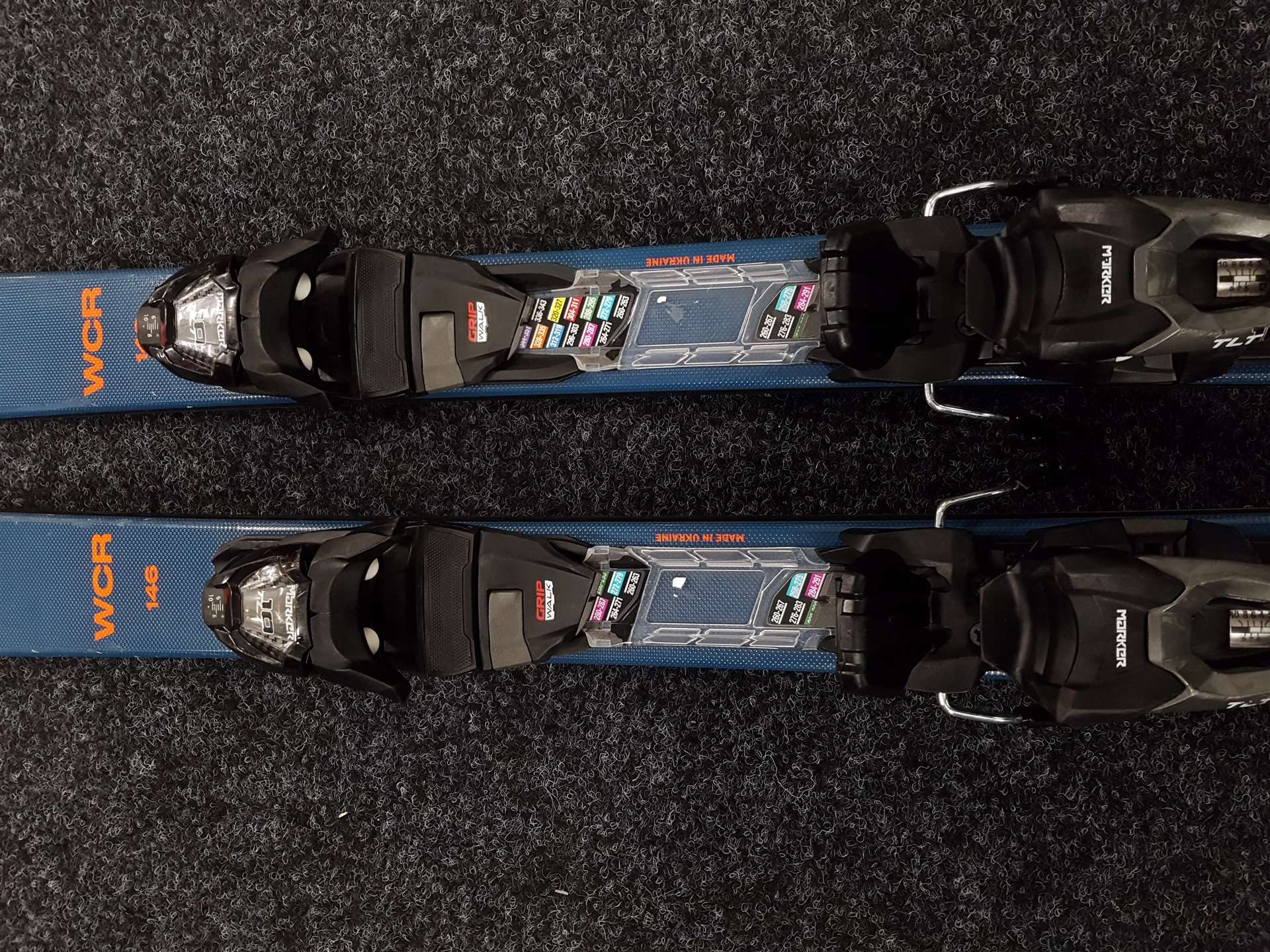 Použité lyže BLIZZARD WCR 72 + vázání Marker TLT 10