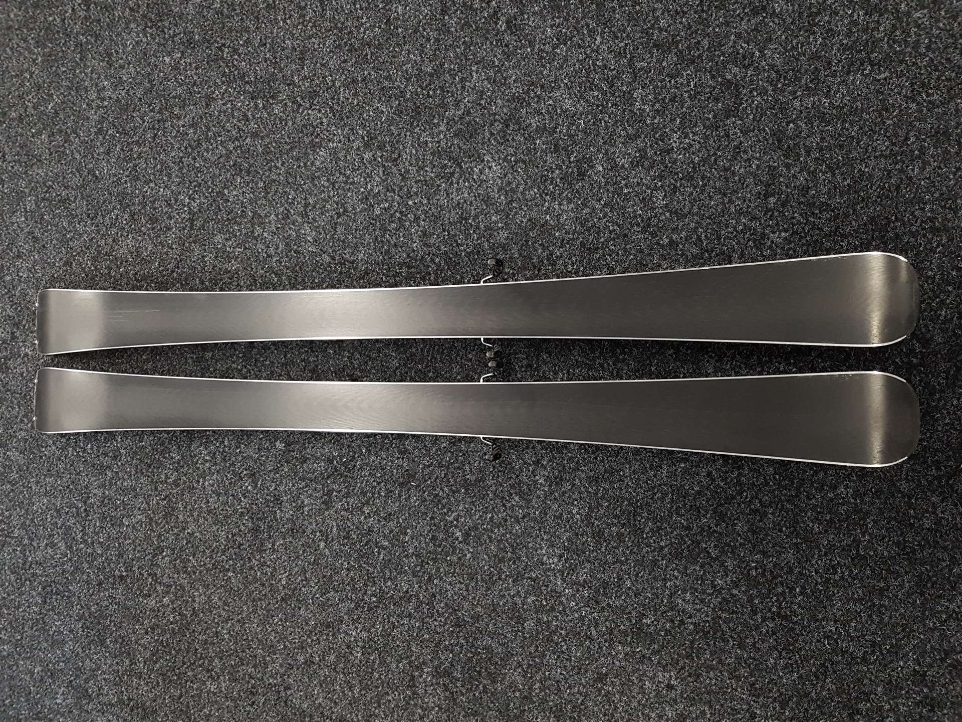 Použité lyže BLIZZARD WCR 72 + vázání Marker TLT 10