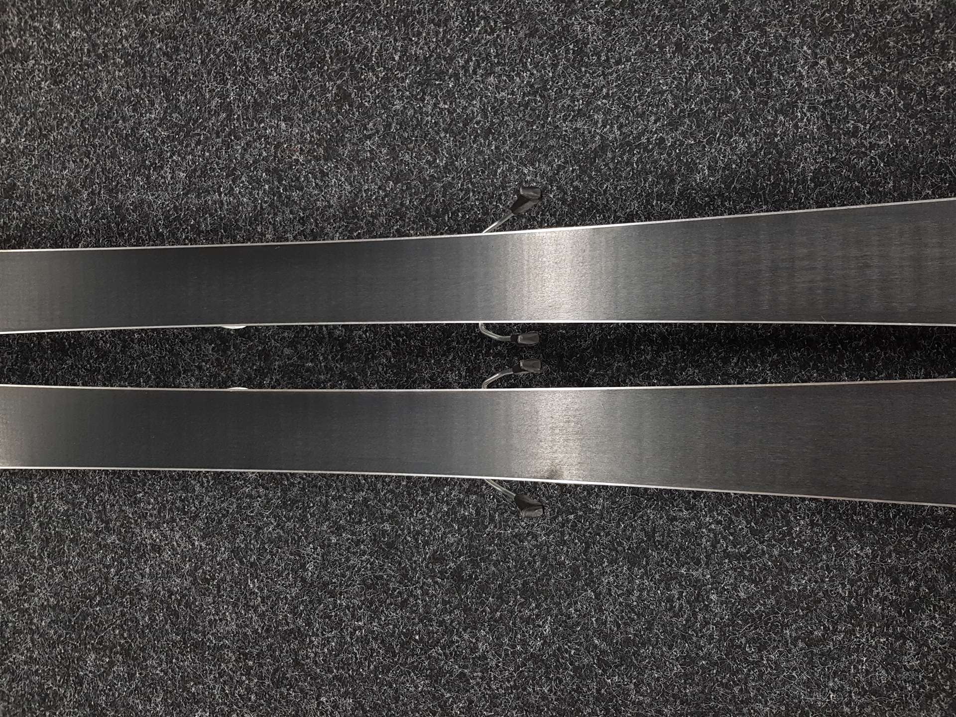 Gebrauchte ROSSIGNOL Nova.7 LTD Ski + Look XPress 11 Bindungen
