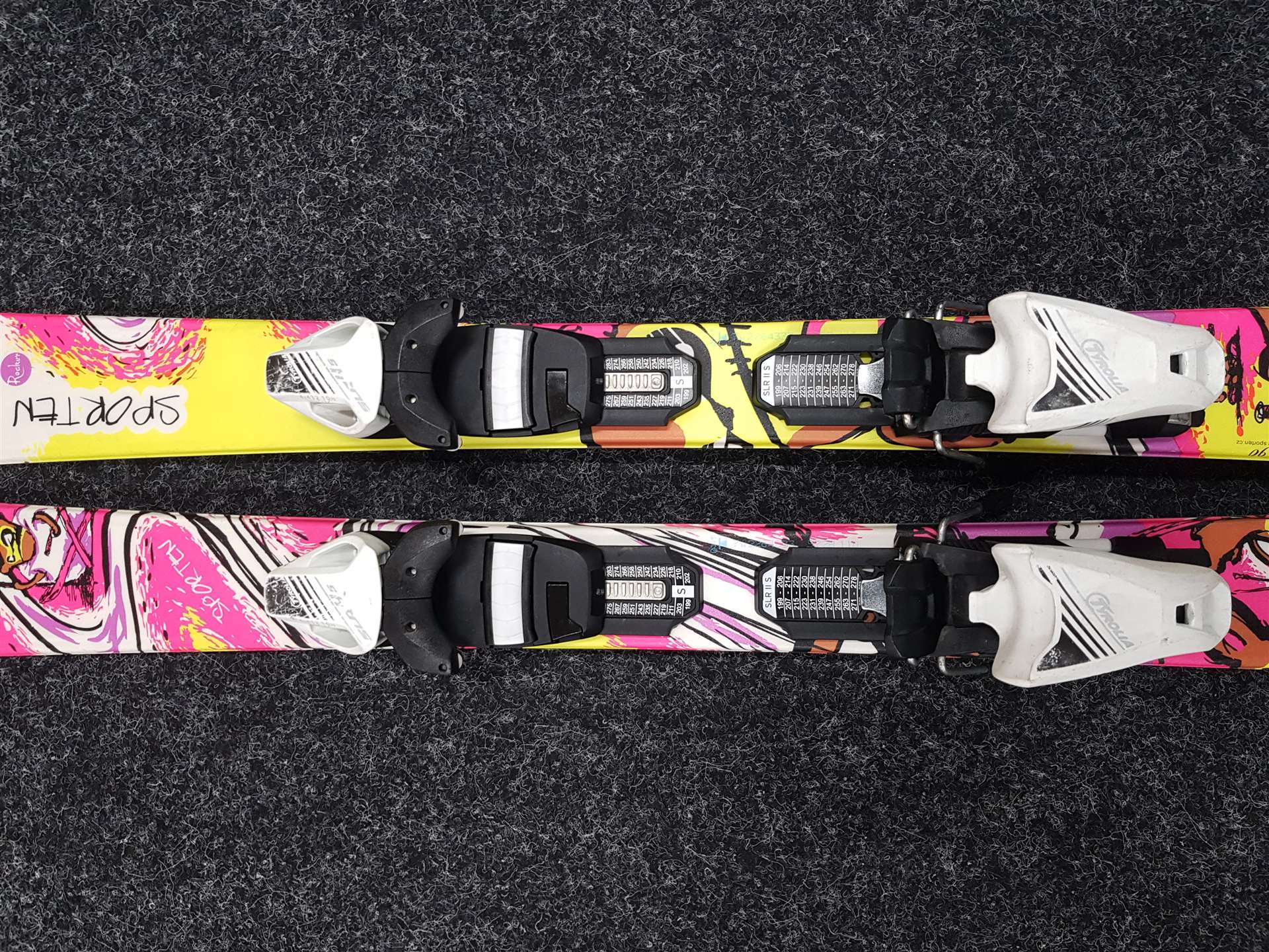 Použité detské lyže SPORTEN ROCKER + viazanie Tyrolia SLR 4,5