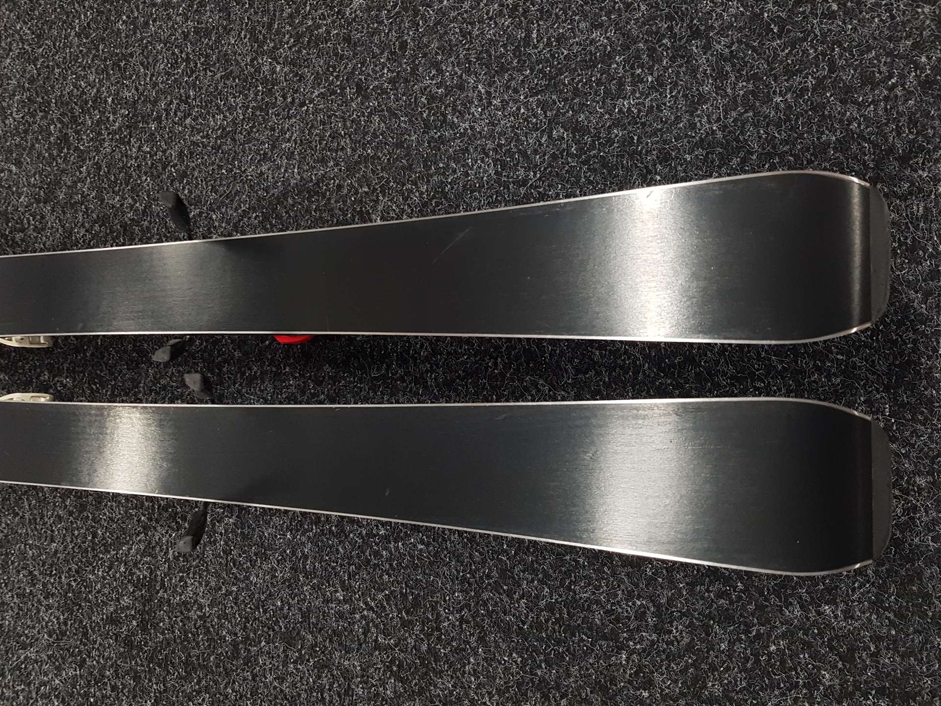 Gebrauchte Kinderski ATOMIC Redster XT + Atomic XTE 7 Bindungen