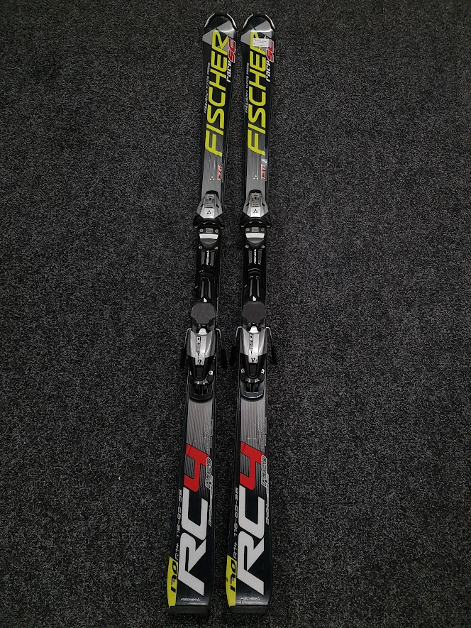 Bazárové lyže  FISCHER RC4 Race SC