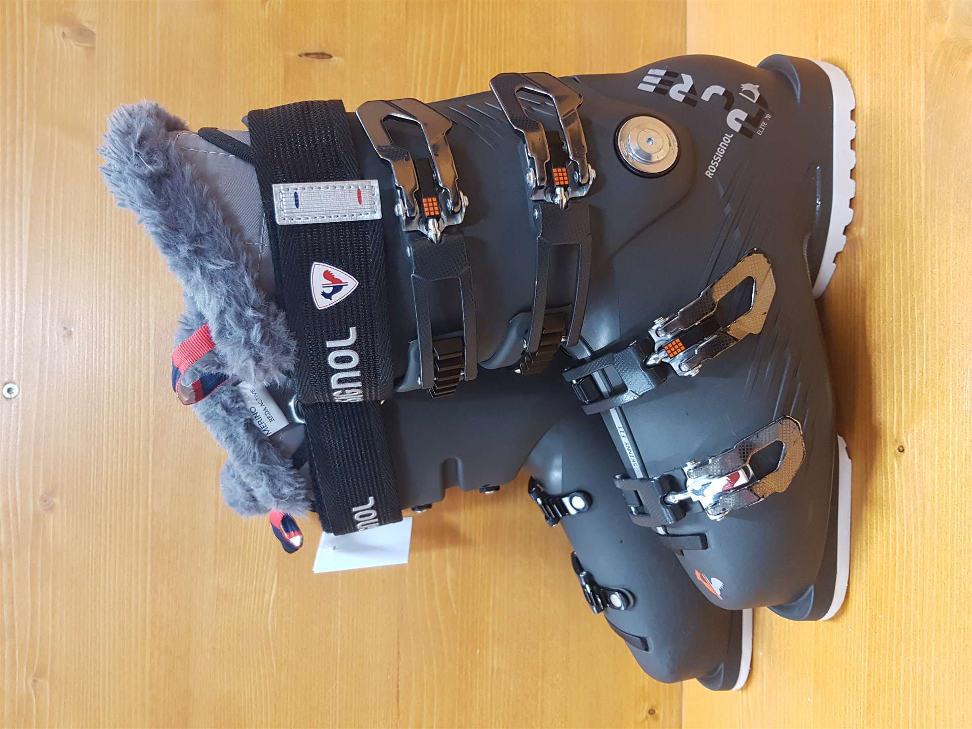 Clăpari de schi ROSSIGNOL Pure Elite 70 second-hand