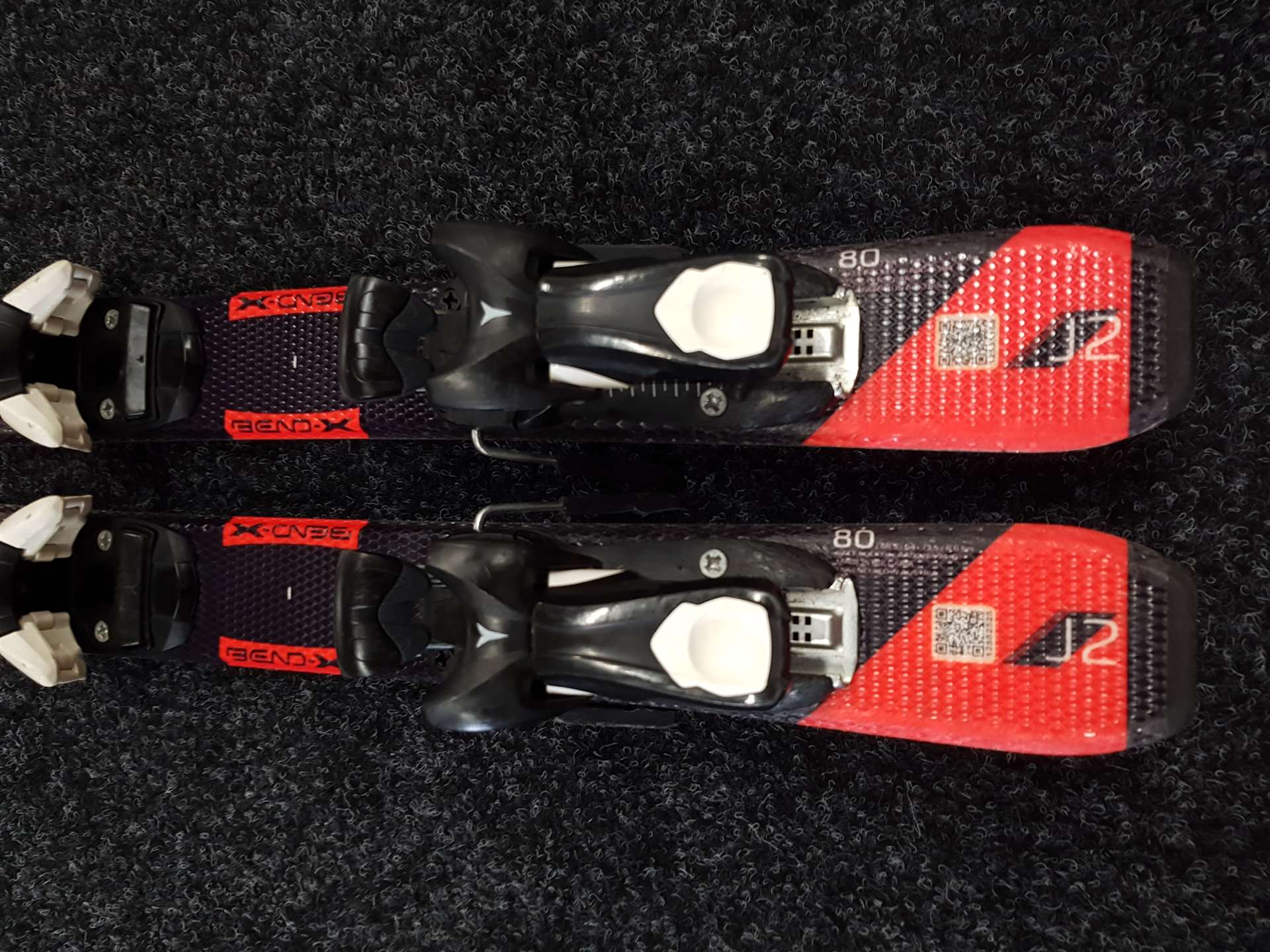 Rabljene dječje skije ATOMIC J2 + vezovi Atomic C5