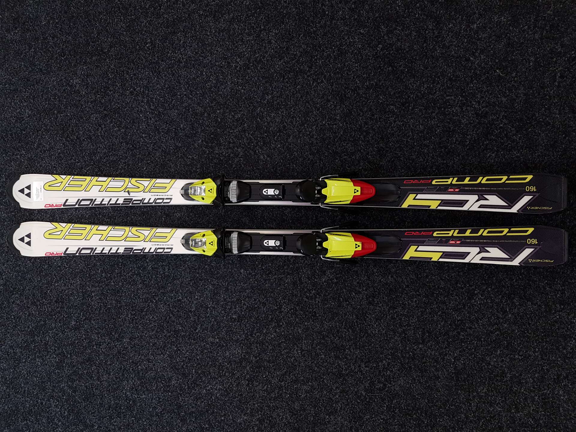 Použité lyže FISCHER RC4 Comp Pro + vázání Fischer RC4 11.0