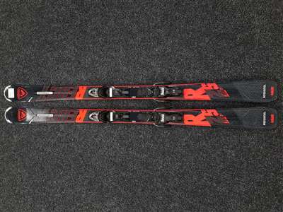 Schiuri ROSSIGNOL React 2S folosite + legături Look Xpress 10