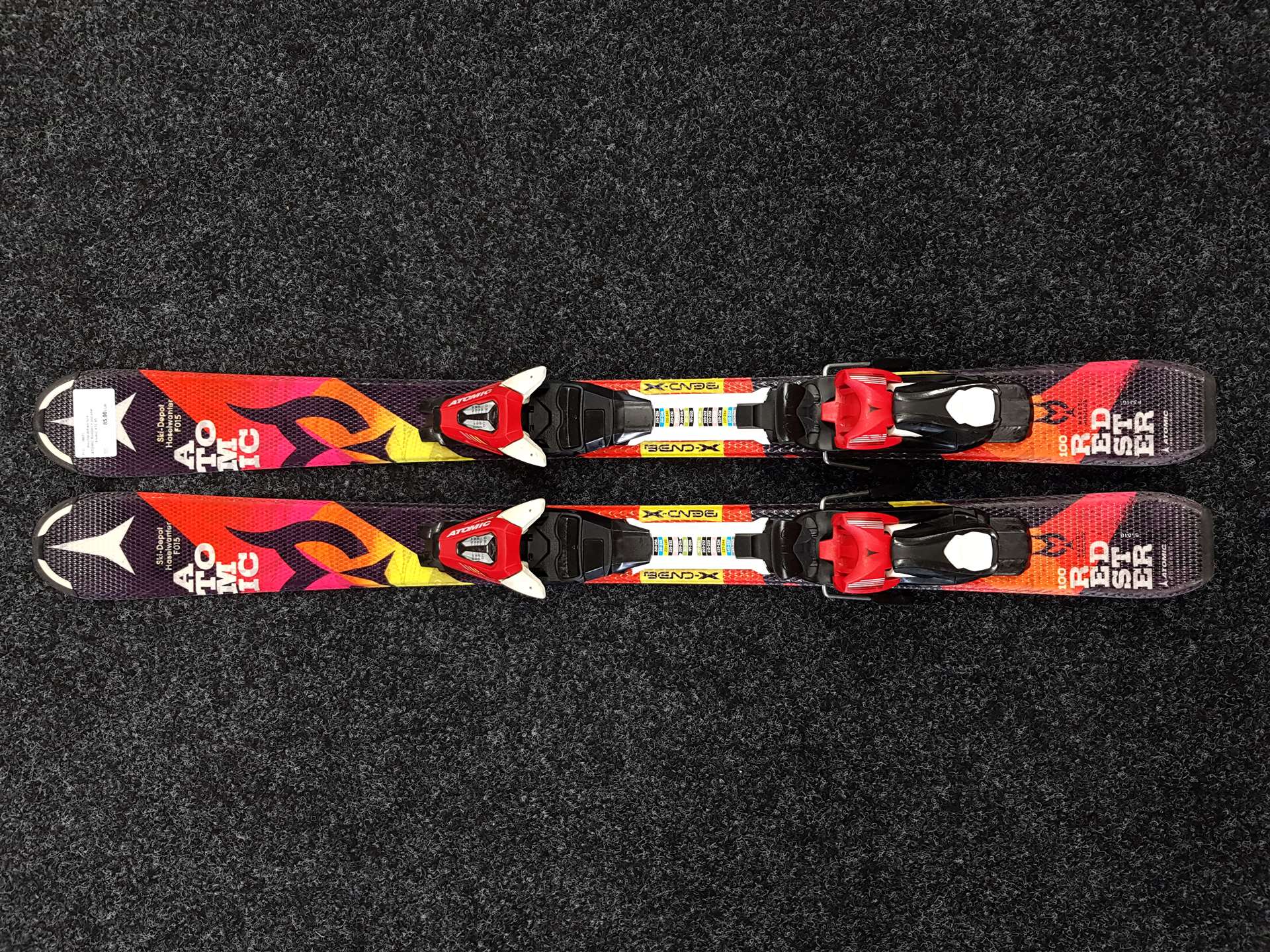 Použité dětské lyže ATOMIC Redster + vázání Atomic XTE 45