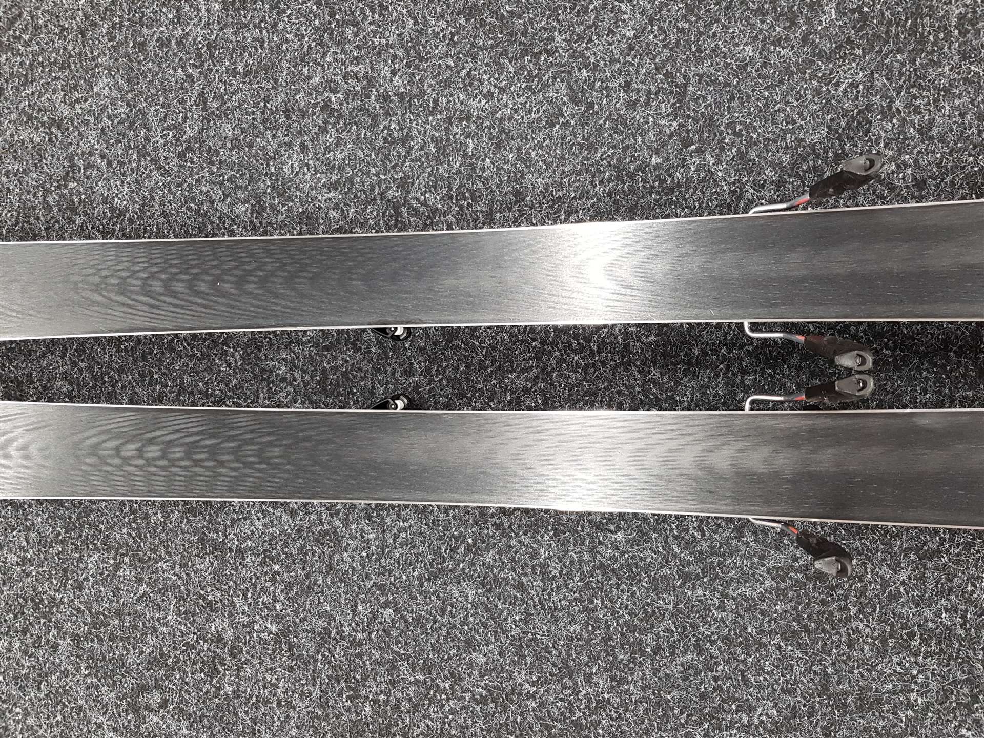 Schiuri ATOMIC Redster S7 folosite + legături Atomic M 12