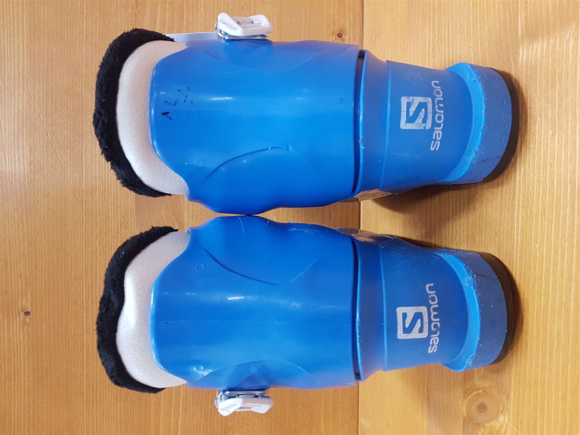 Gebrauchte SALOMON T1 Skischuhe