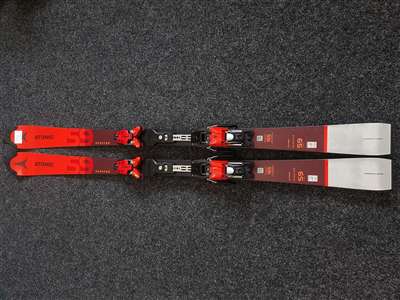Použité lyže ATOMIC Redster S9 + viazanie Atomic 9LX 16