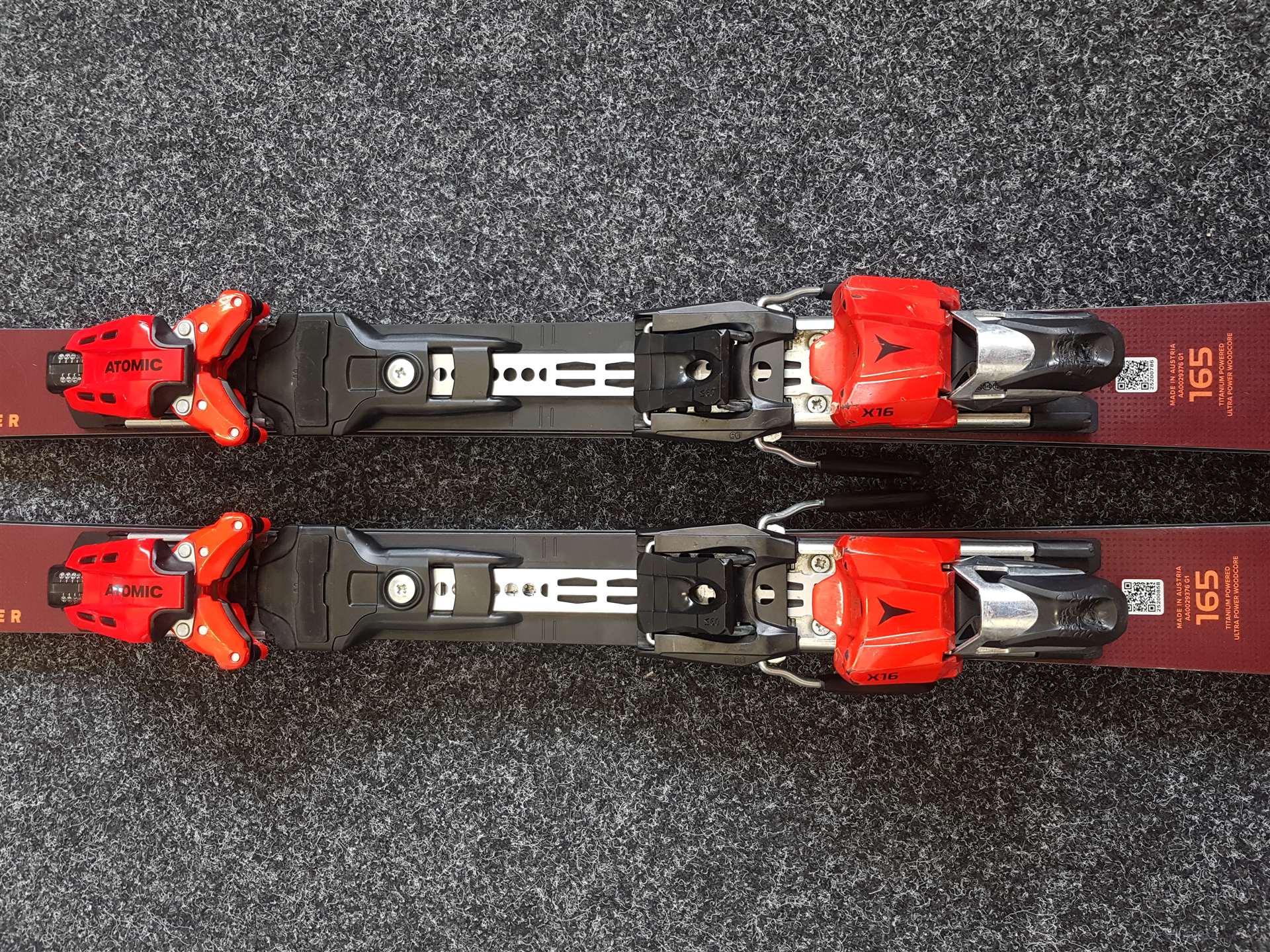 Použité lyže ATOMIC Redster S9 + viazanie Atomic 9LX 16