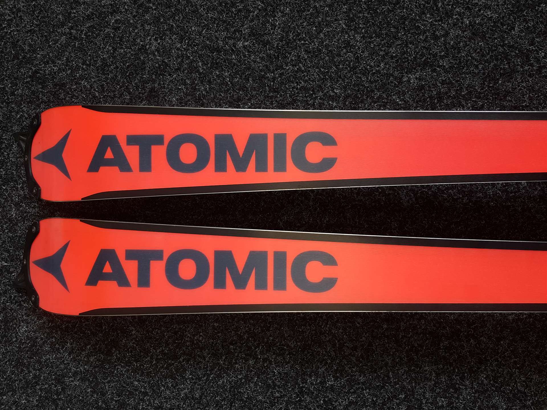 Použité lyže ATOMIC Redster S9 + viazanie Atomic 9LX 16