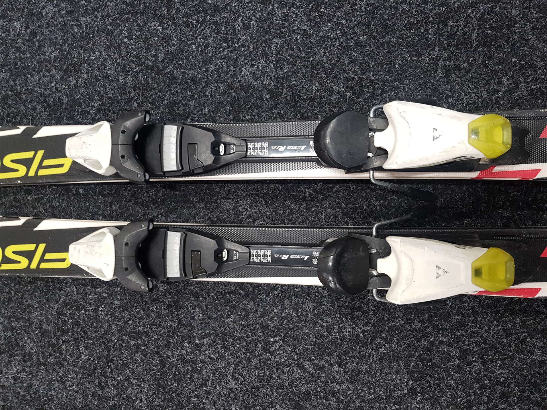 Gebrauchte Kinderski FISCHER RC 4 + Bindungen Fischer FJ 7.5