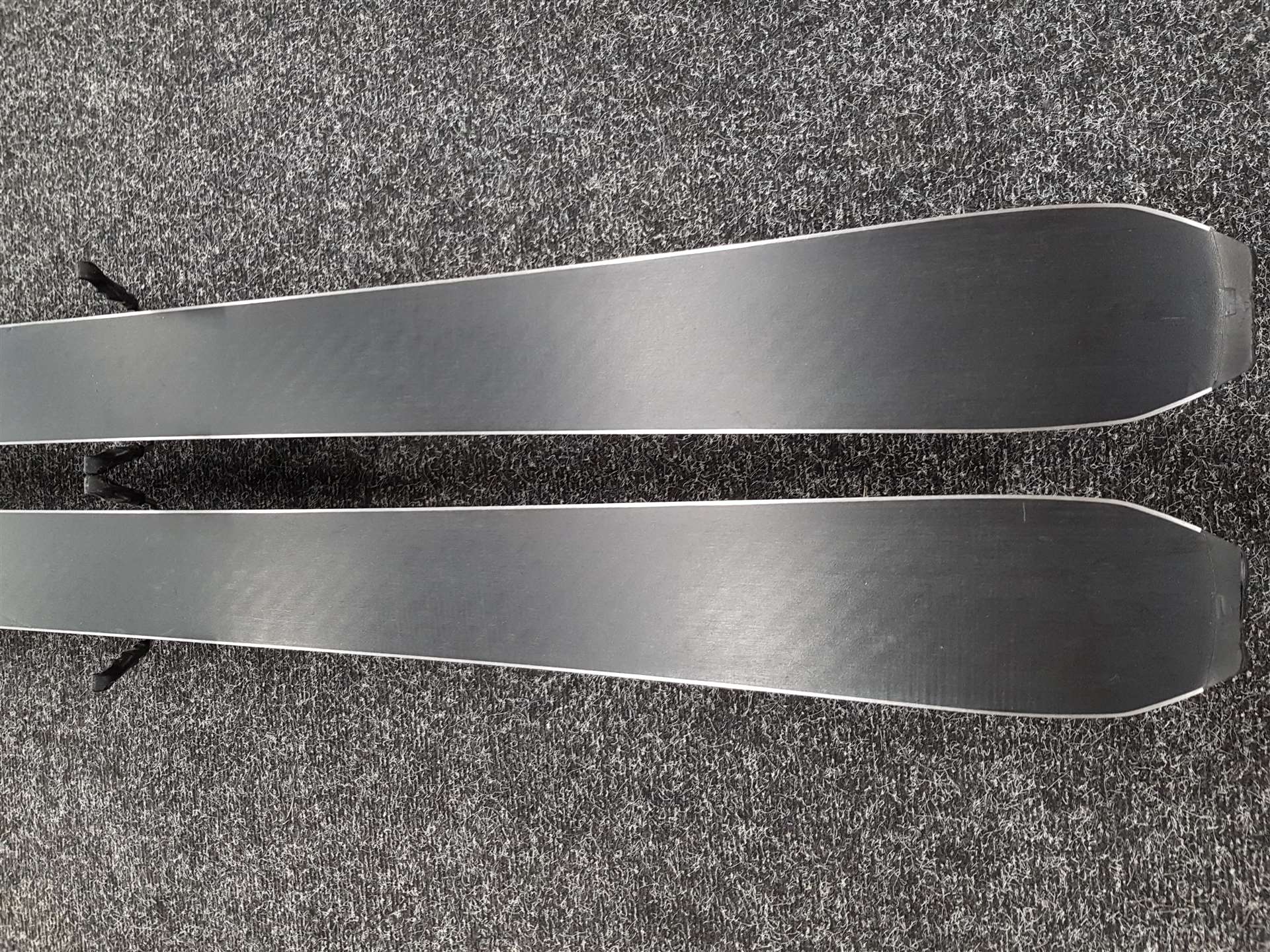 Gebrauchte Alpinski VOLKL VTA 80 + MARKER F10 TOUR + Gebrauchte Riemen